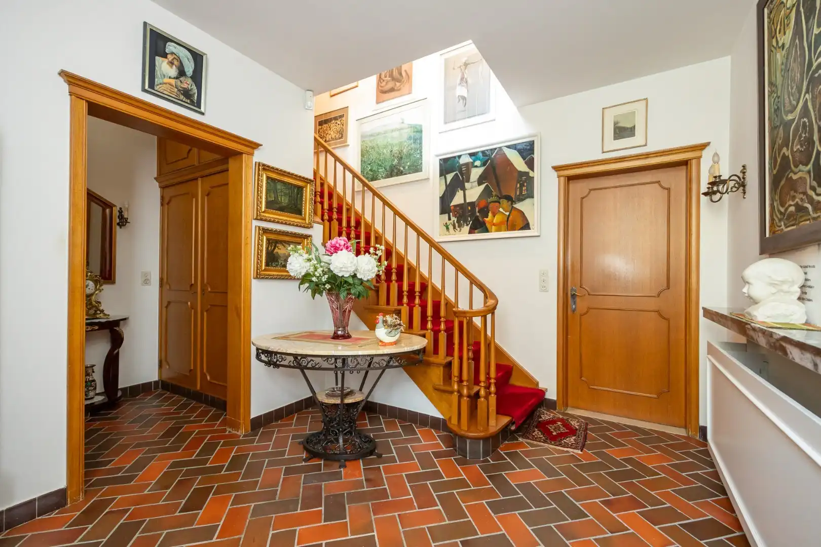Klassieke villa op een perceel van 3.890 m² met een straatbreedte van 40 meter en Zuid-Oriëntatie te Schilde  foto 5