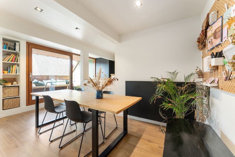 Duplex appartement met zonnig terras – Stijlvol & energiezuinig foto 2