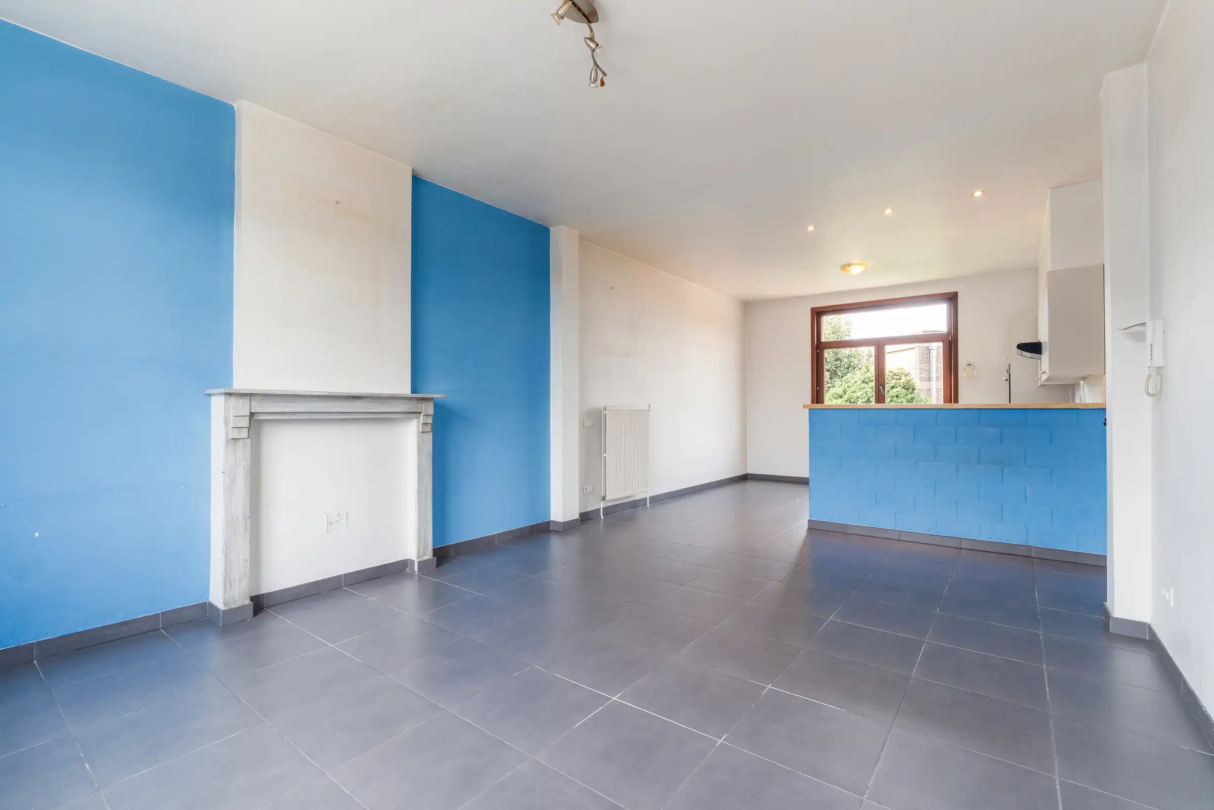 Voormalige pastorij op 520 m² met garage foto 10