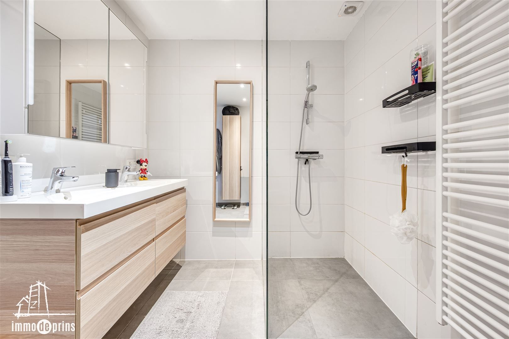 Gelijkvloers appartement met tuin foto 20