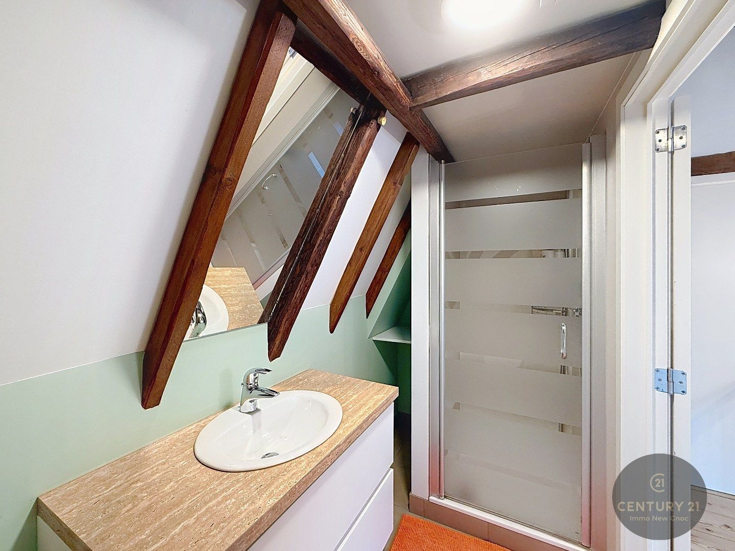 BRUGGE: exclusief pand met uitzonderlijke binnentuin foto 29