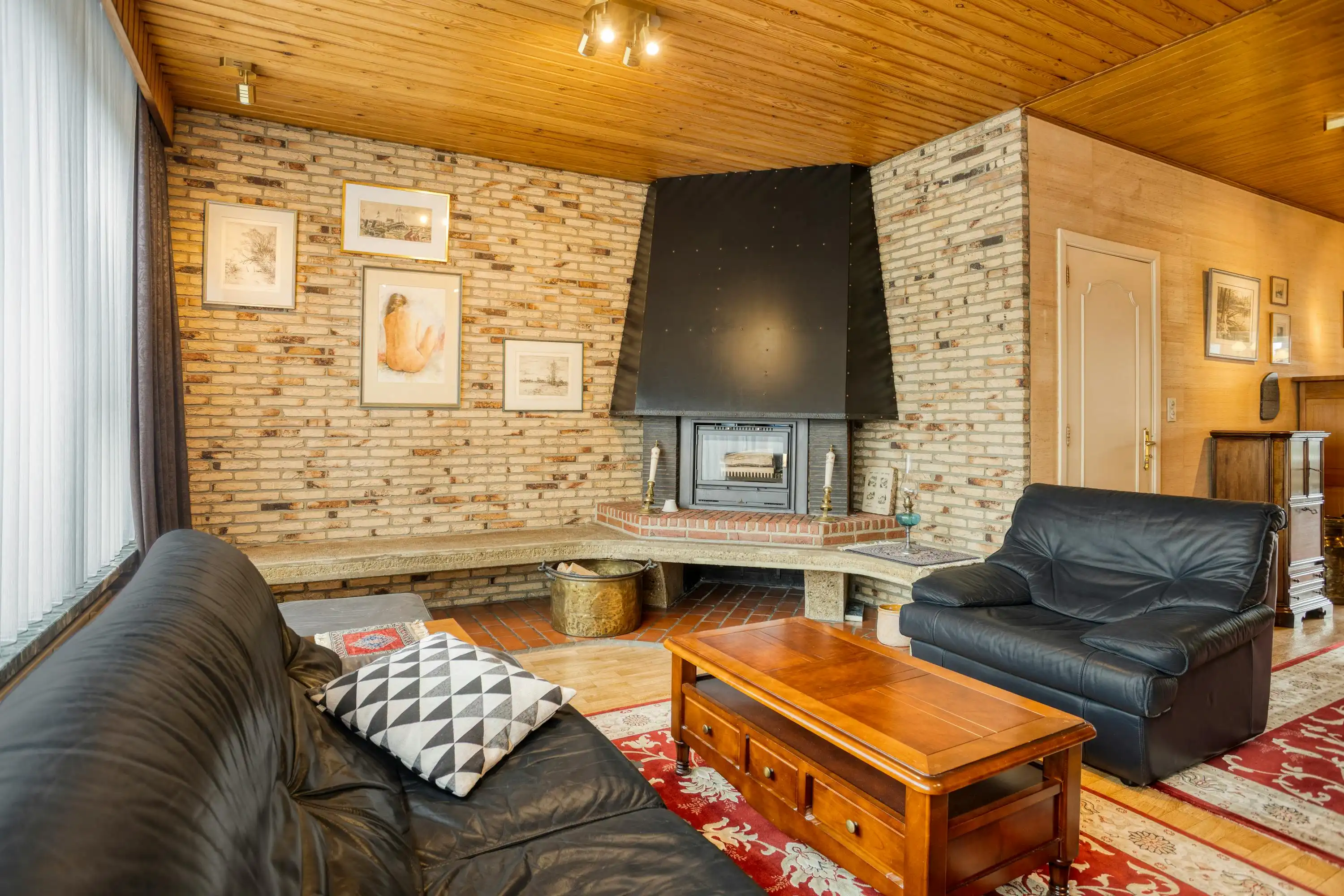 Karaktervol huis met tuin en 3 slaapkamers te Merksem foto 8