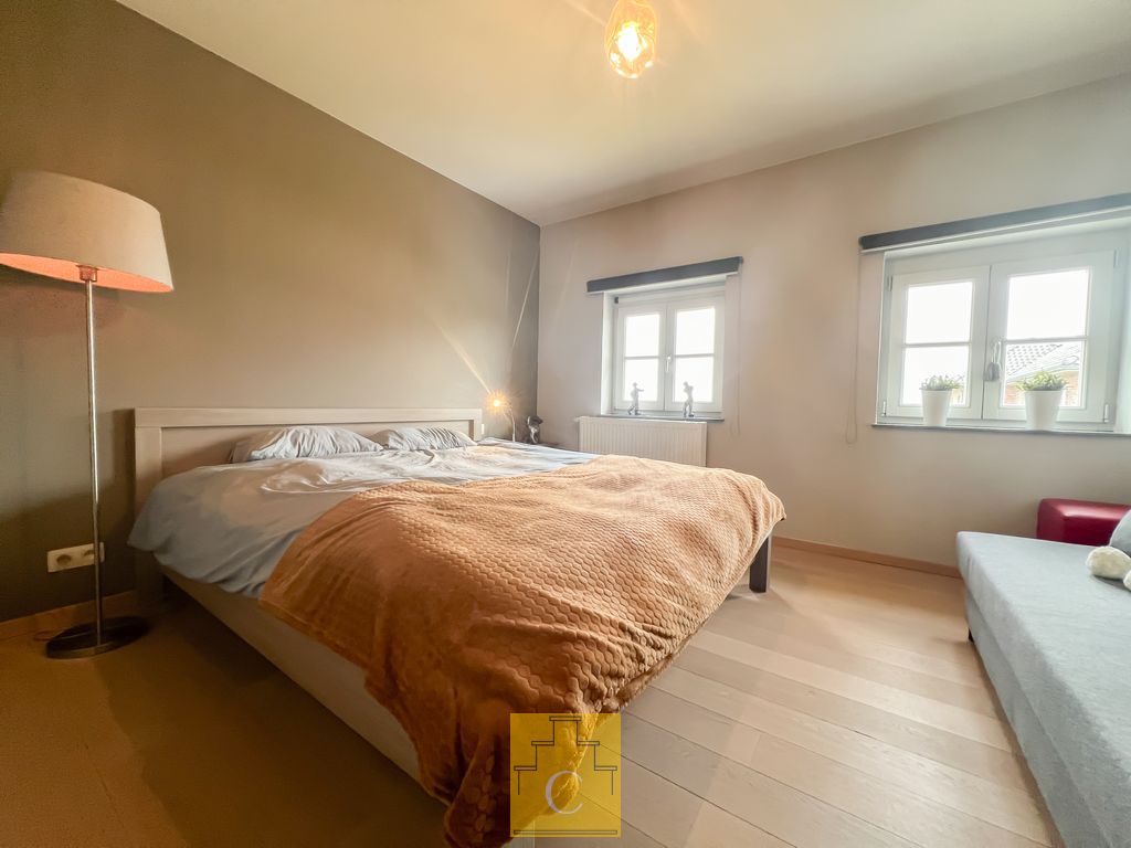 instapklare half open woning met garage en zonnige tuin foto 10
