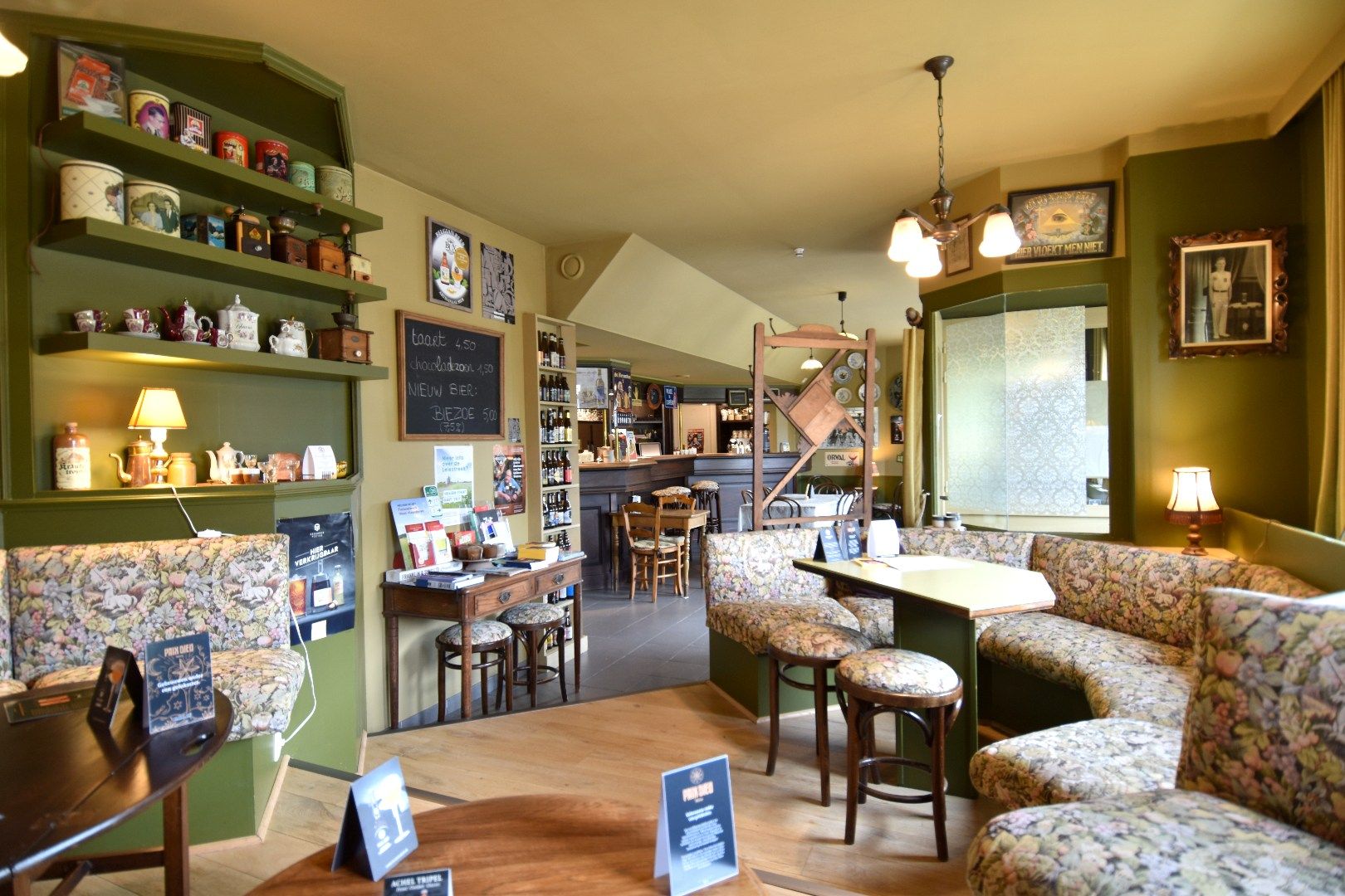 Horecazaak met apart woongedeelte, tuin/terras en garage te koop in Gullegem foto 8