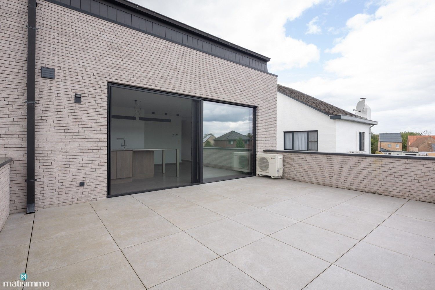 NIEUWBOUWDUPLEXAPPARTEMENT VOORZIEN VAN ALLE COMFORT MET DRIE SLAAPKAMERS TE MOPERTINGEN foto 27
