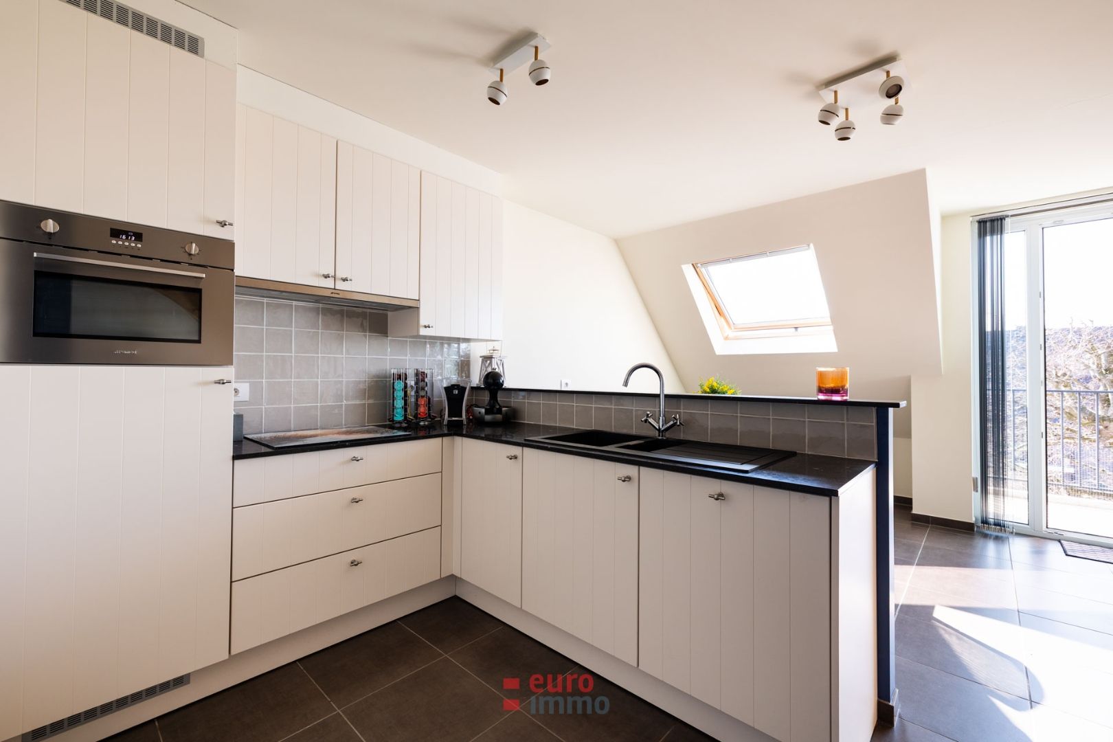 Recent duplex-appartement in het hart van pittoresk Nieuwpoort-stad! foto 6