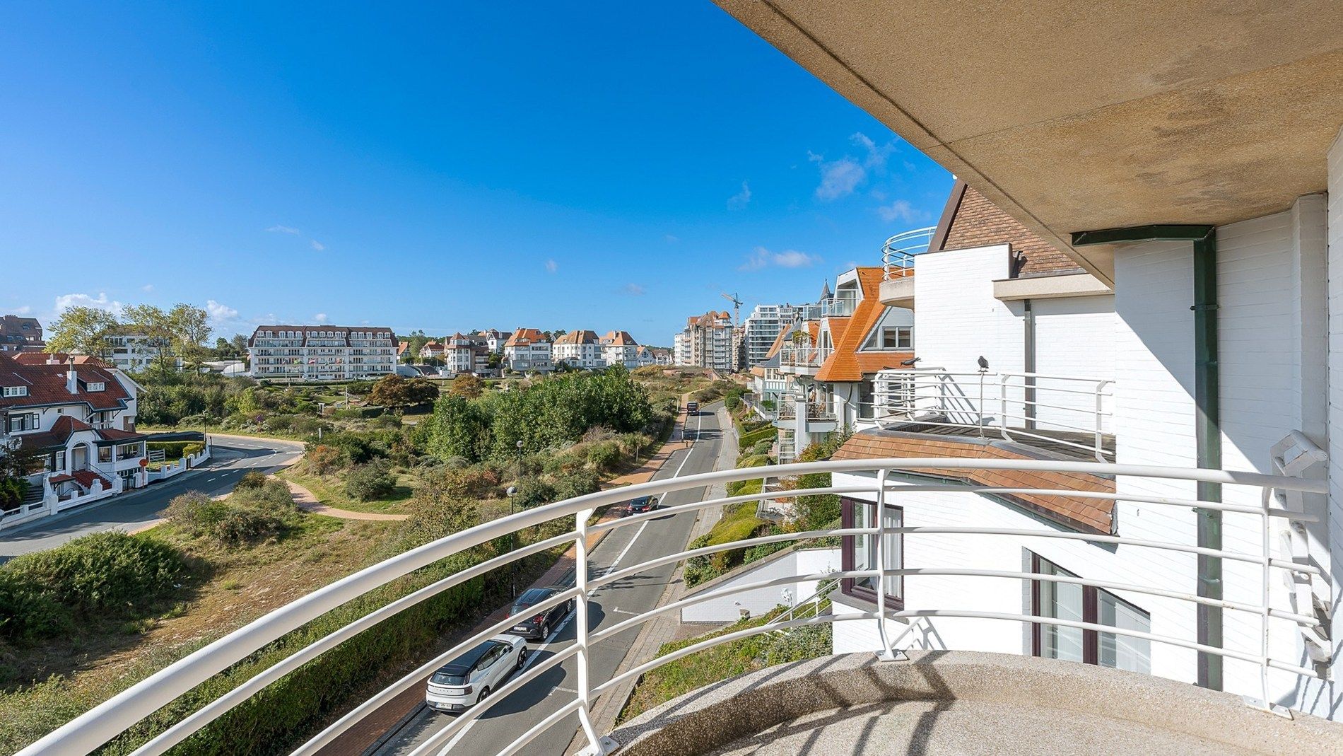 Appartement op een toplocatie te Knokke-Duinbergen foto {{pictureIndex}}