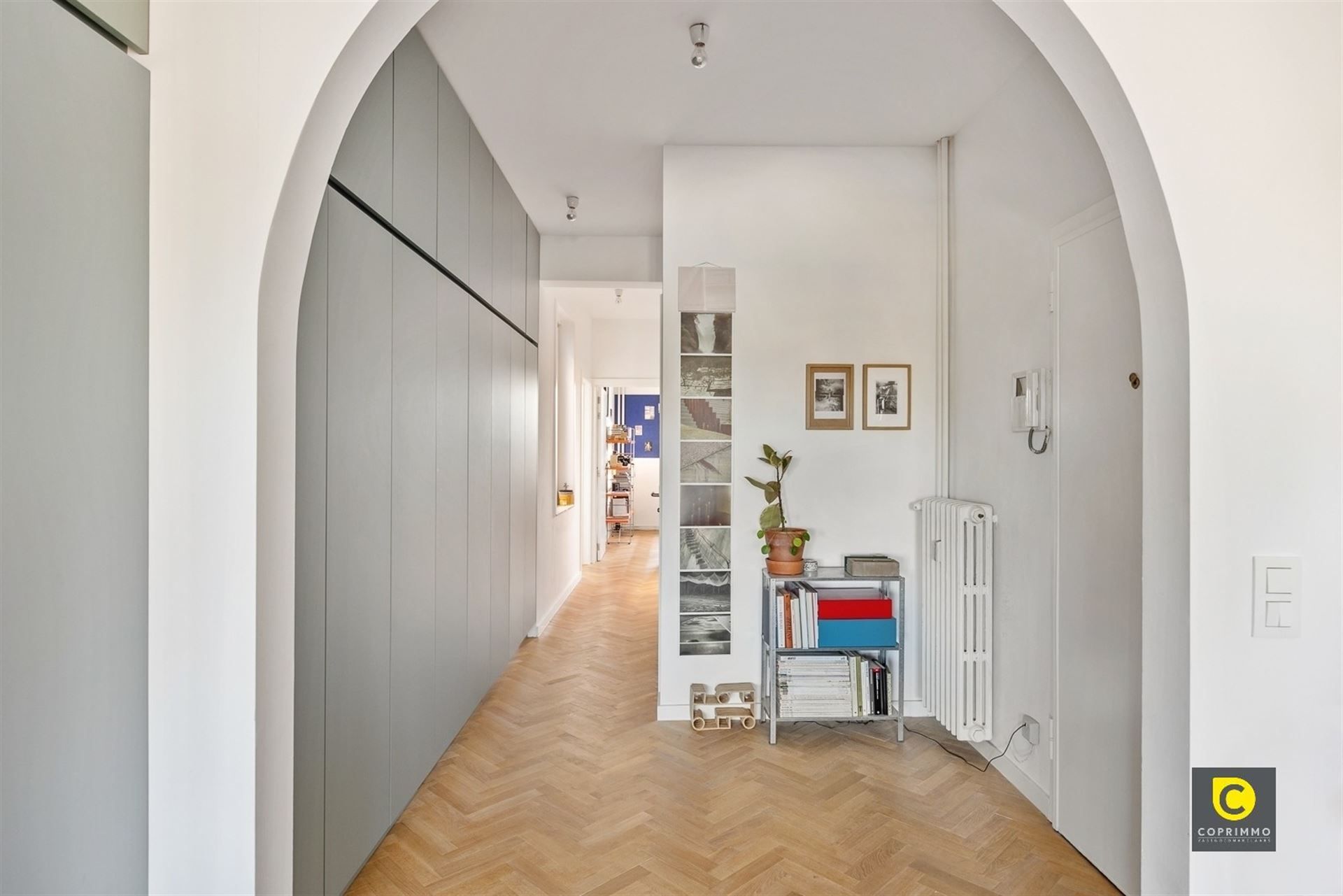 Volledig gerenoveerd app met prachtig uitzicht foto 8