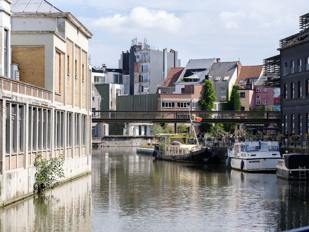 Toplocatie – ‘De Krook’! Burgerwoning op exclusieve ligging met buitenruimte en zicht op het water! foto 17
