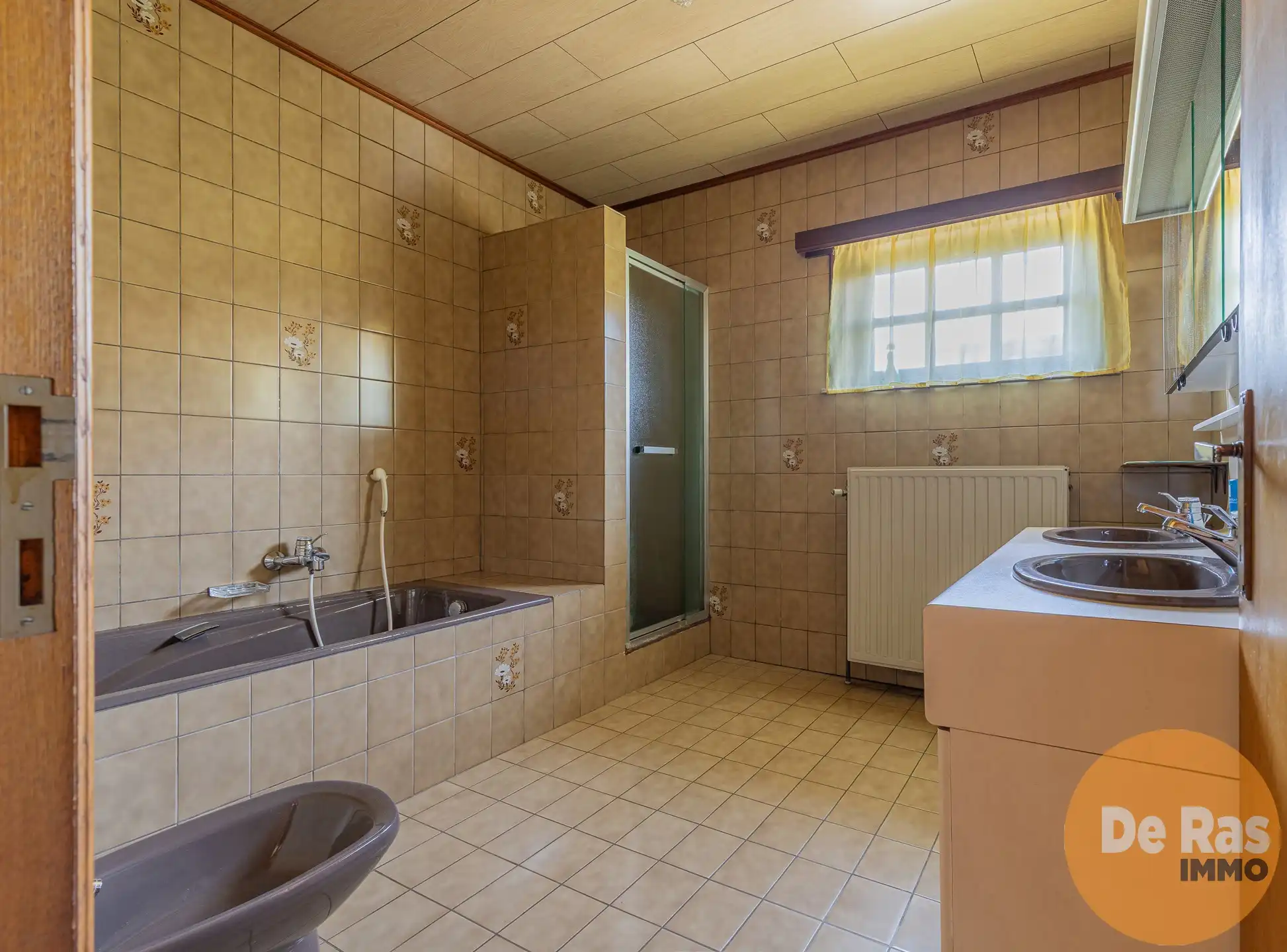 VLIERZELE -Open bebouwing op 25are met ruime kelder & zolder foto 11