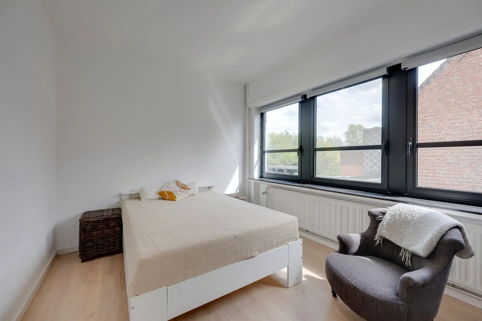 Sfeervolle halfopen woning nabij het dorpshart foto 27