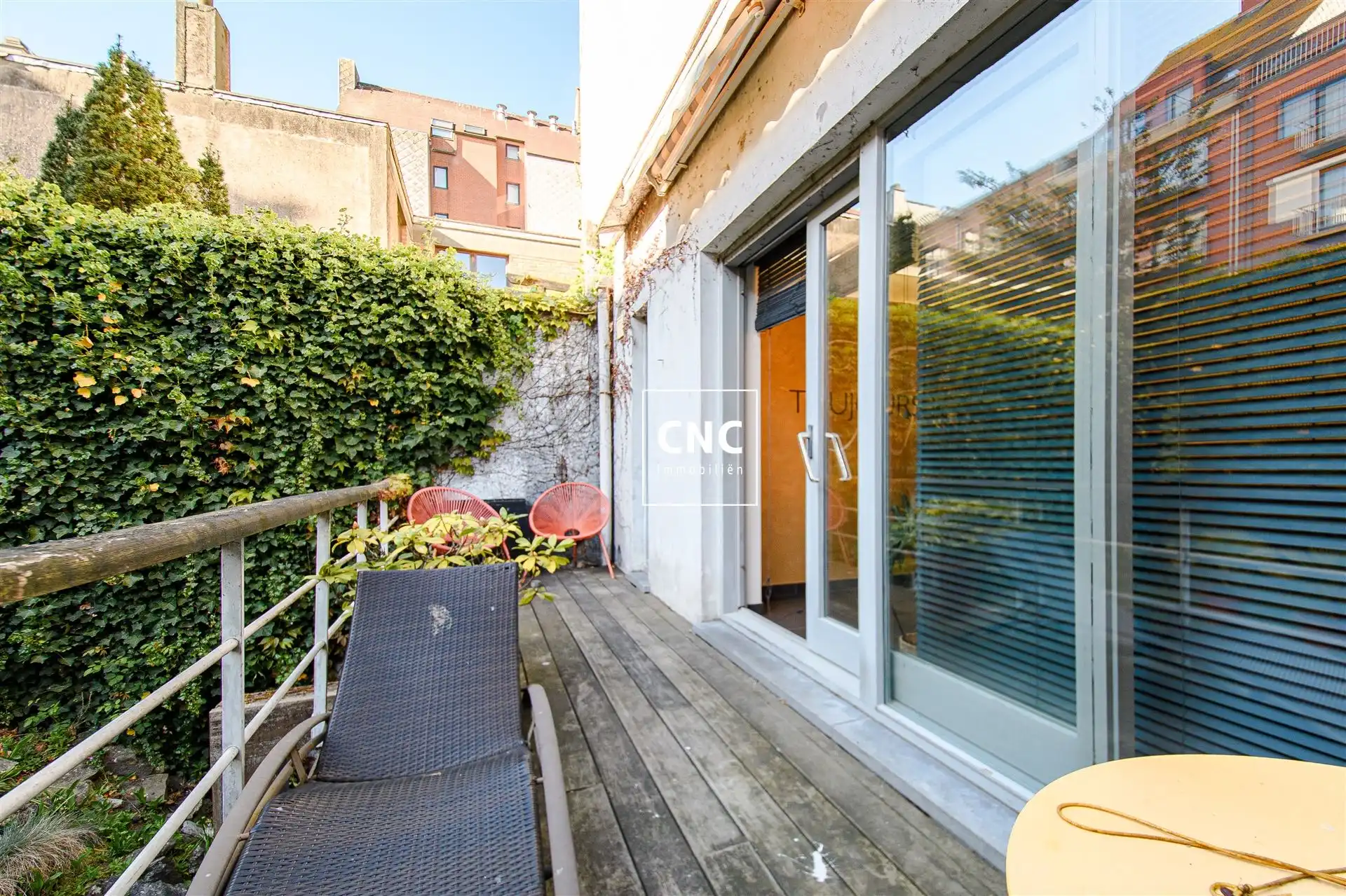 Exclusieve Commerciële Ruimte te Huur op Toplocatie in de Lippenslaan foto 10