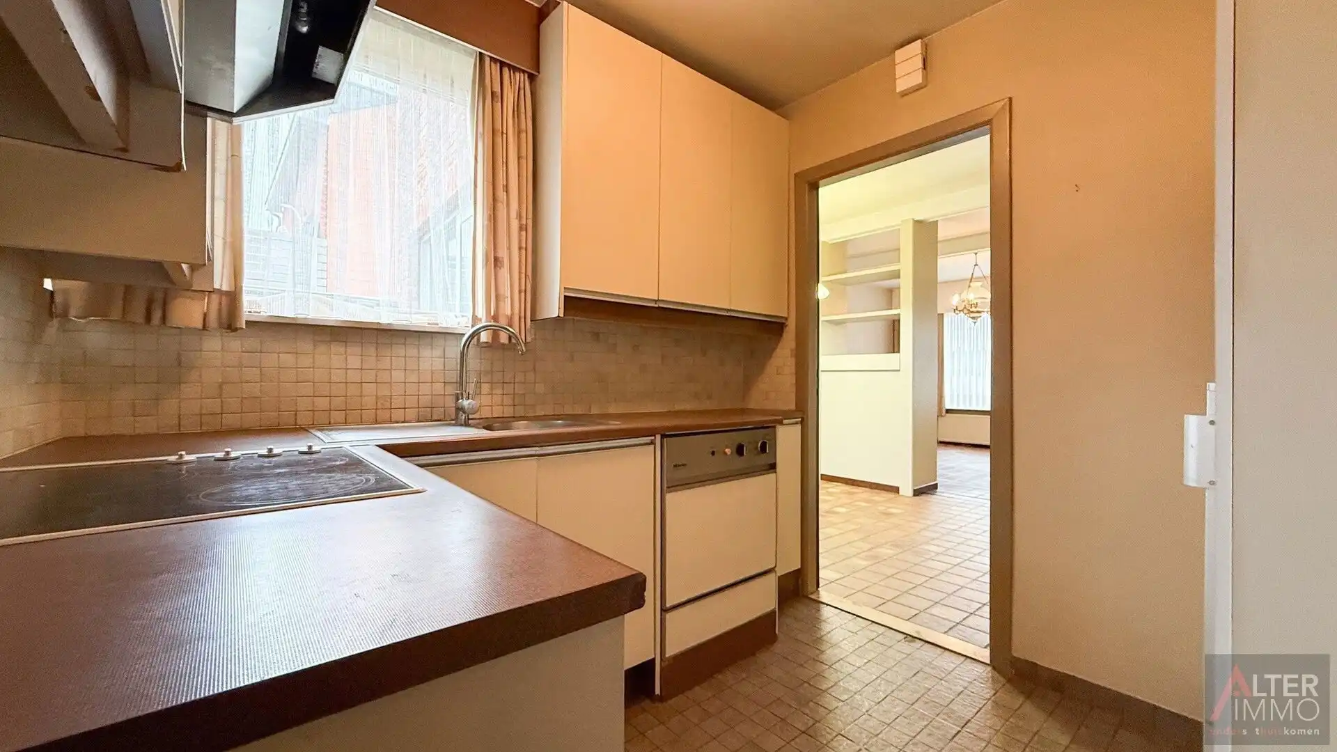 Handelspand met woonst - 5 slaapkamers foto 10