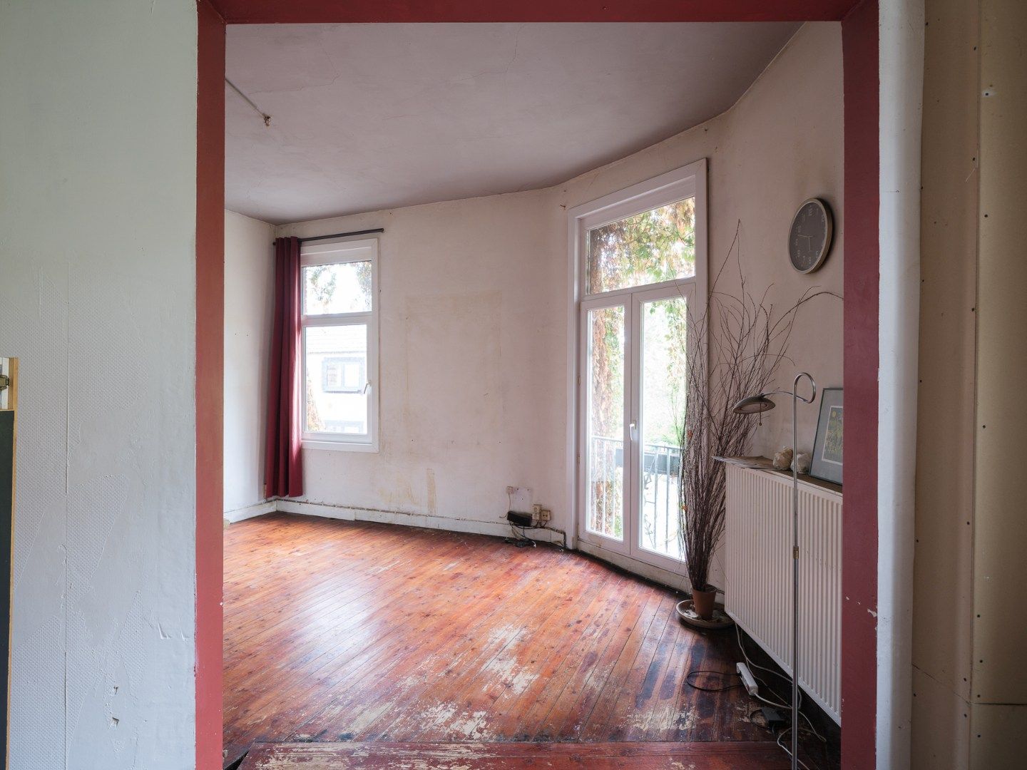 Karakterwoning met veel potentieel foto 9