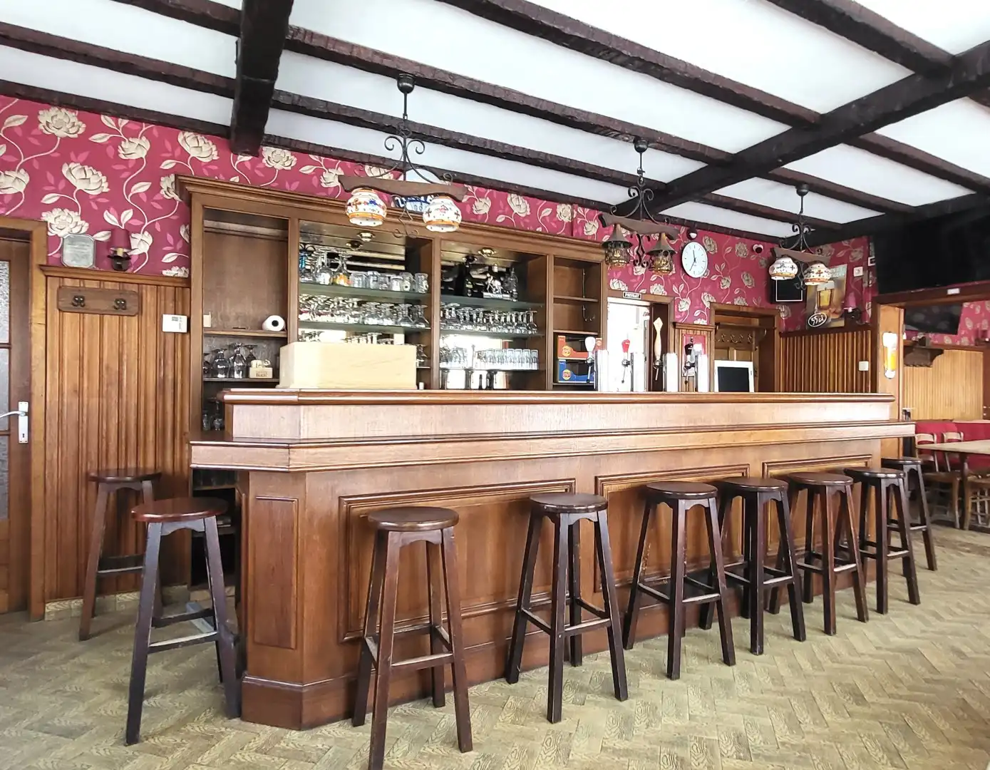 Café "Het Meiklokje" met mogelijke woonst, schuur en garage – goed gekend en populair café uitgebaat tot november 2025 foto 7