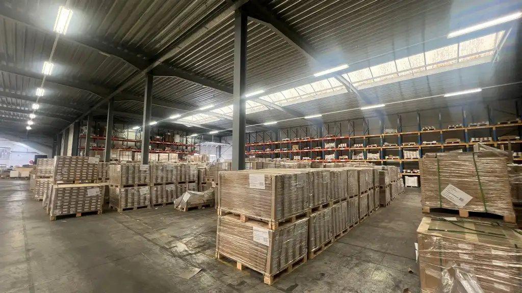 Bedrijfspand te koop – Industriezone Klein Frankrijk, Ronse foto 9