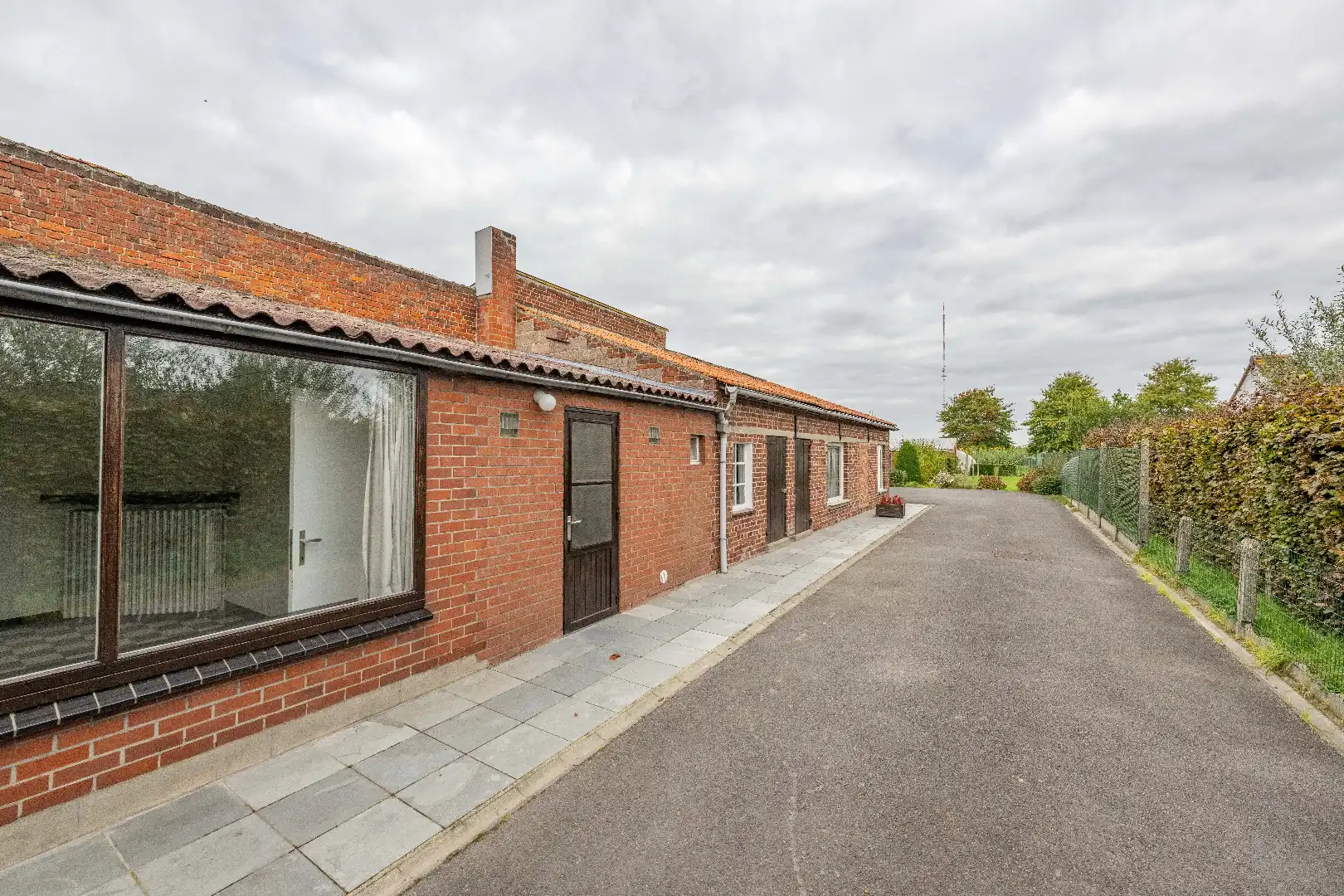 RUIME WONING MET LANDELIJK ZICHT VLAKBIJ CENTRUM EGEM foto 18