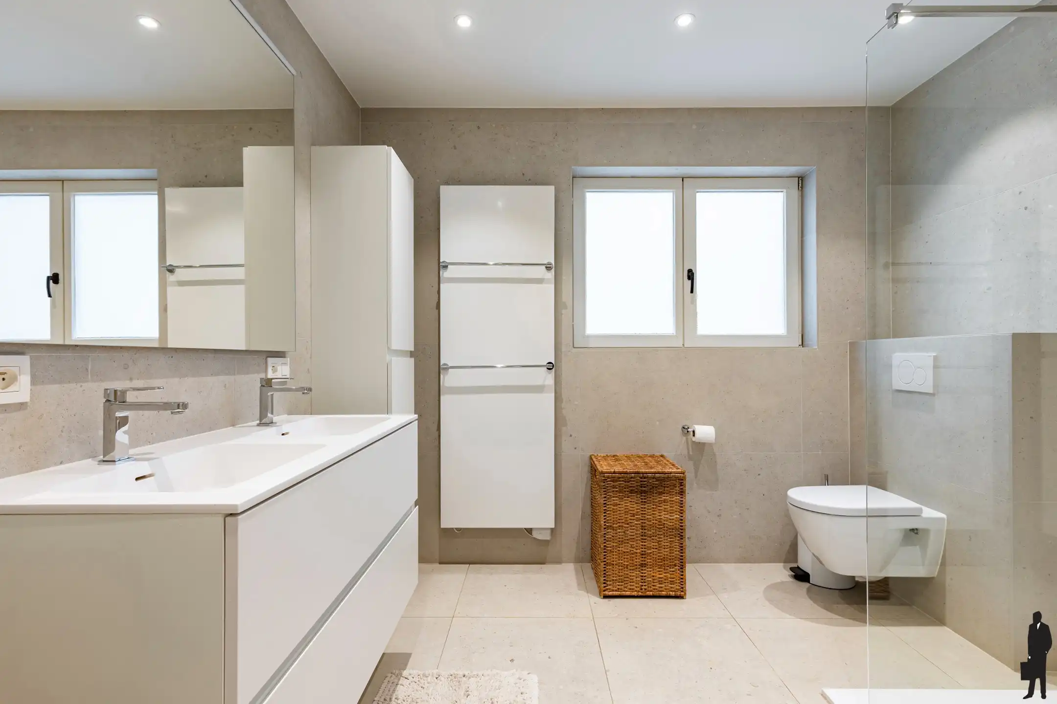 Instapklare villa met zwembad op rustige ligging te Schilde! foto 10