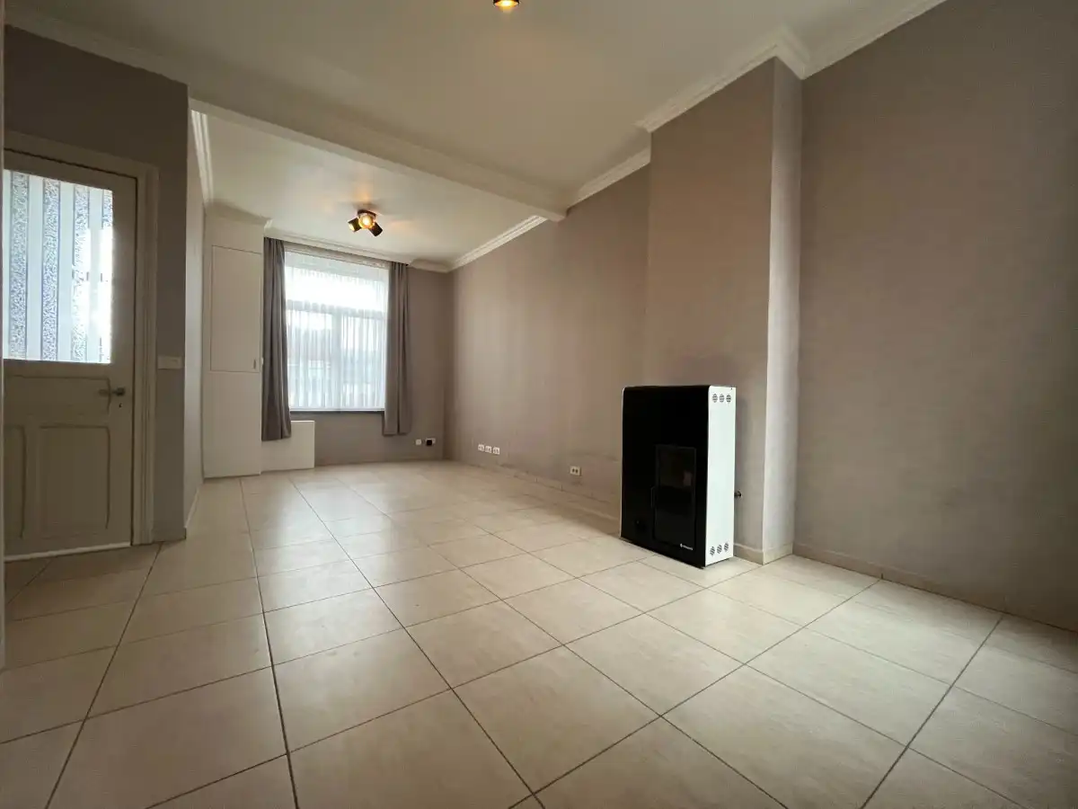 Ledegem – Woning met tuin en 2 slaapkamers foto 4