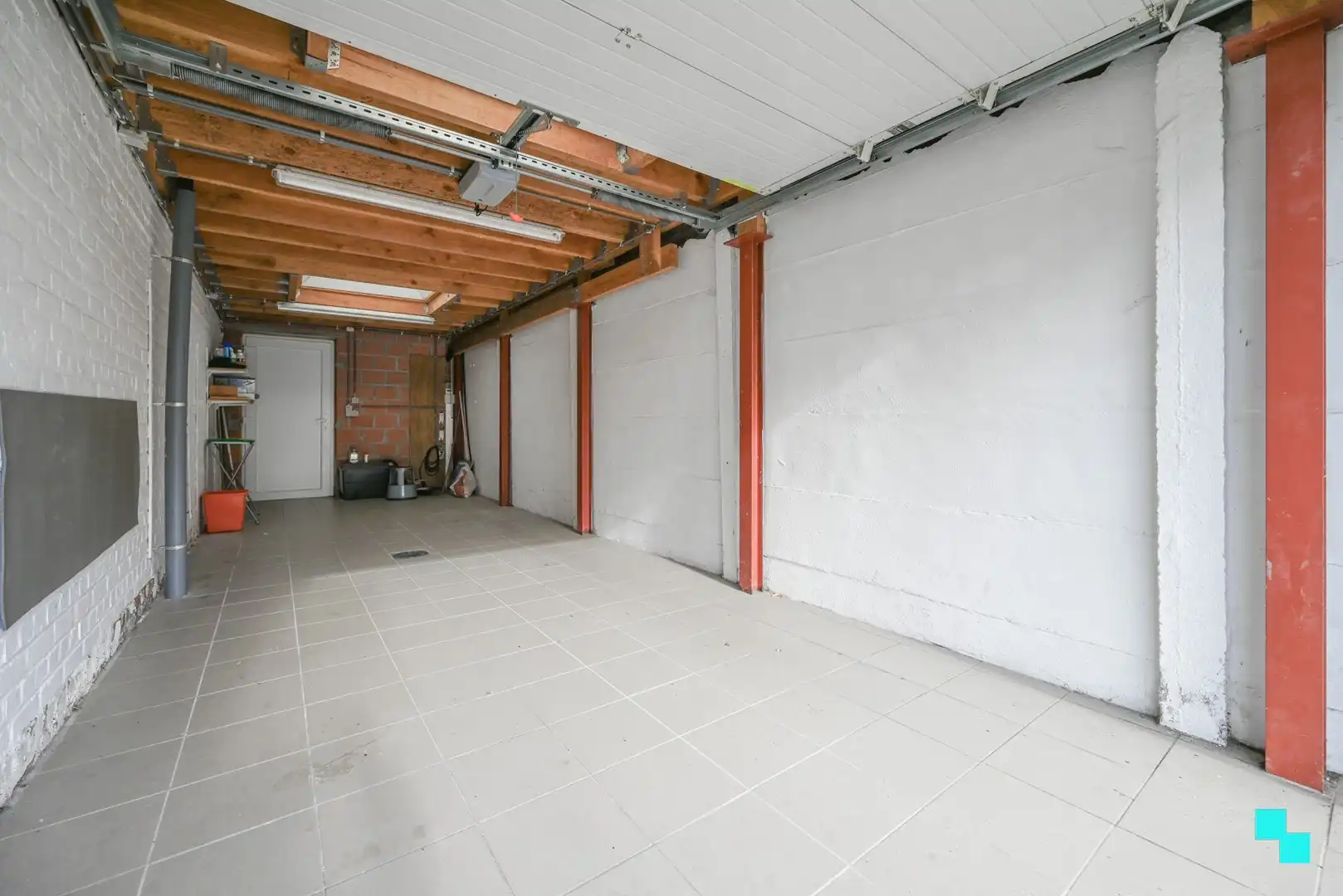 Ruim handelspand met woonst, garage en tal van mogelijkheden in Emelgem foto 16