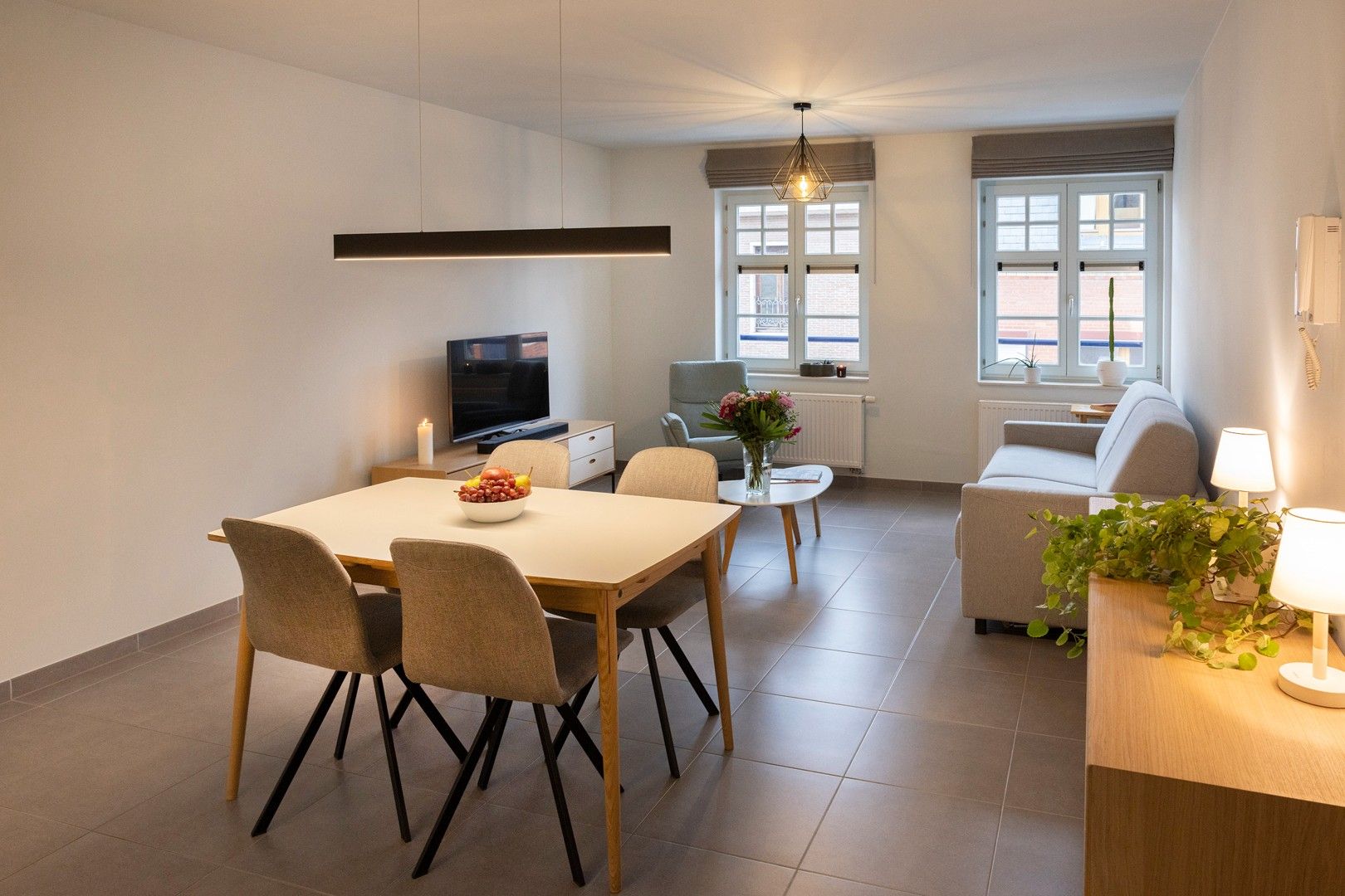 Aangenaam, instapklaar appartement met 2 slaapkamers. foto 2