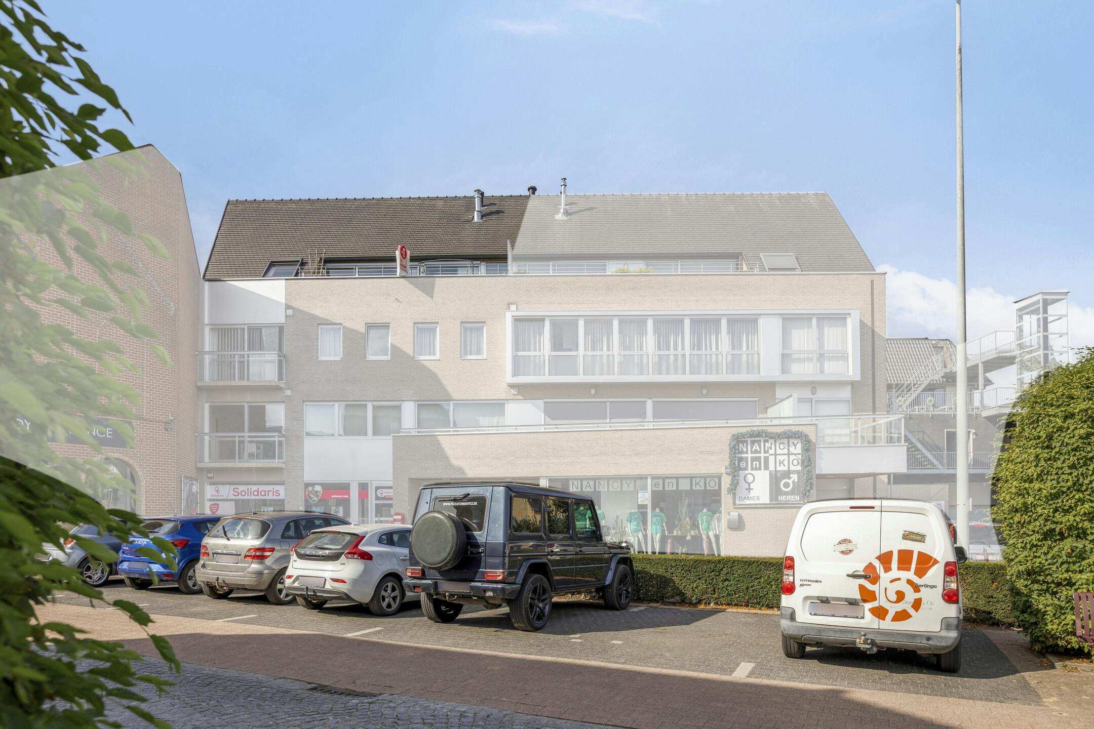 Een uniek duplex-penthouse te koop in het hart van Poperinge foto 34