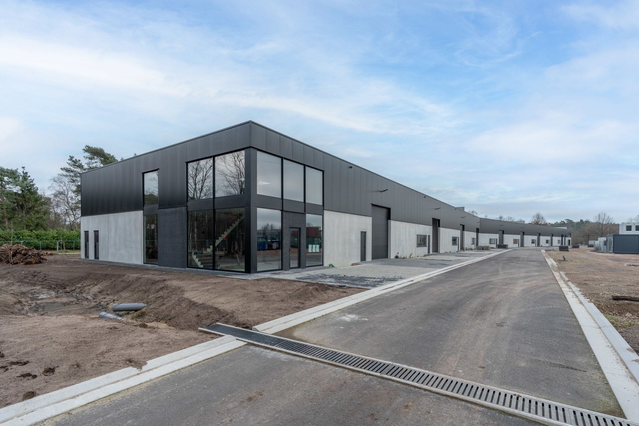 Nieuwbouw KMO-Unit (379m²) op ideale locatie in Beerse foto 19