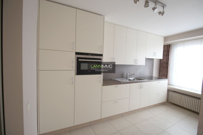 Leuk centraal gelegen 2 slaapkamer appartement foto 4