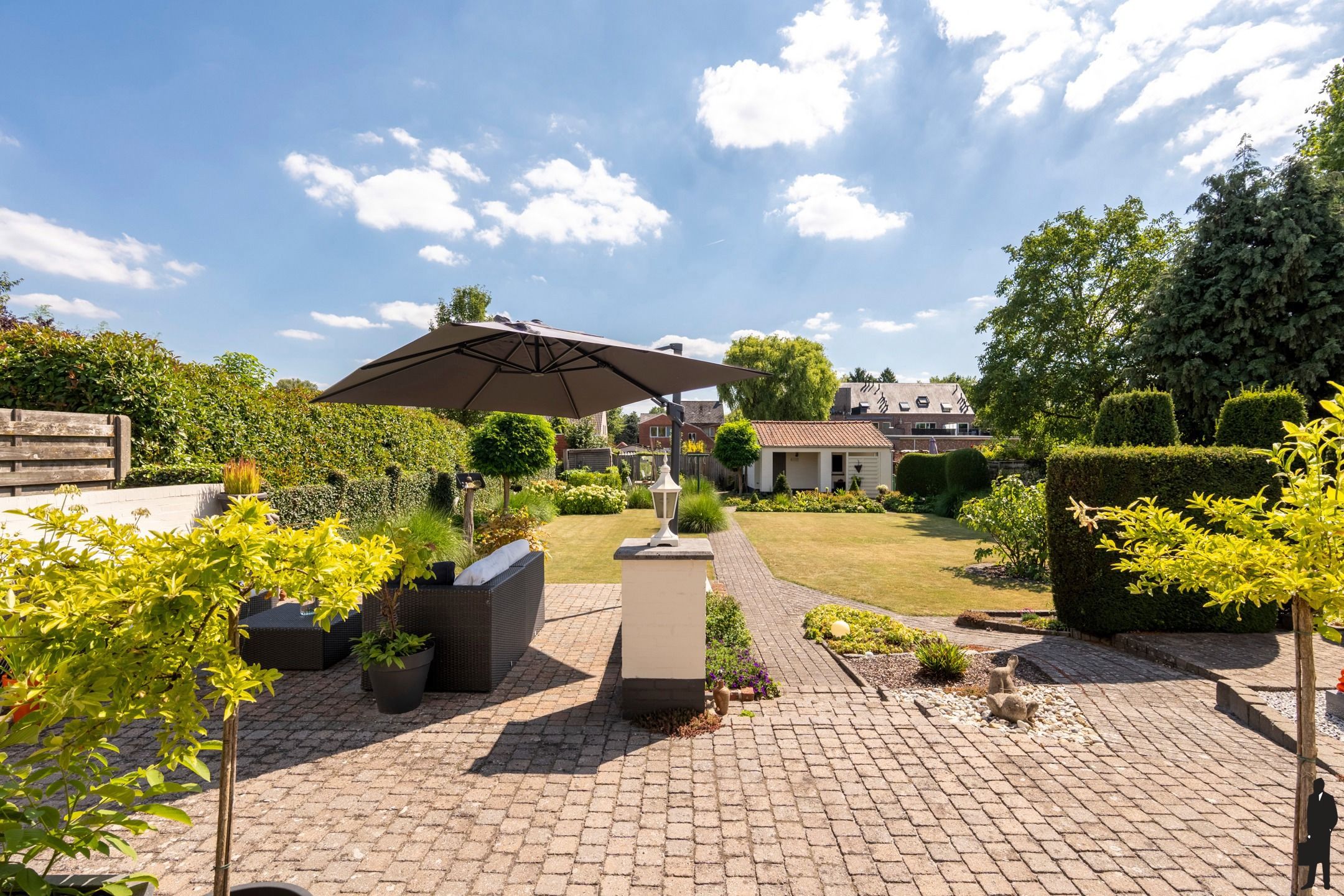 Lichtrijke villa, vlakbij natuur met 3 slpk. op zuidperceel foto 19