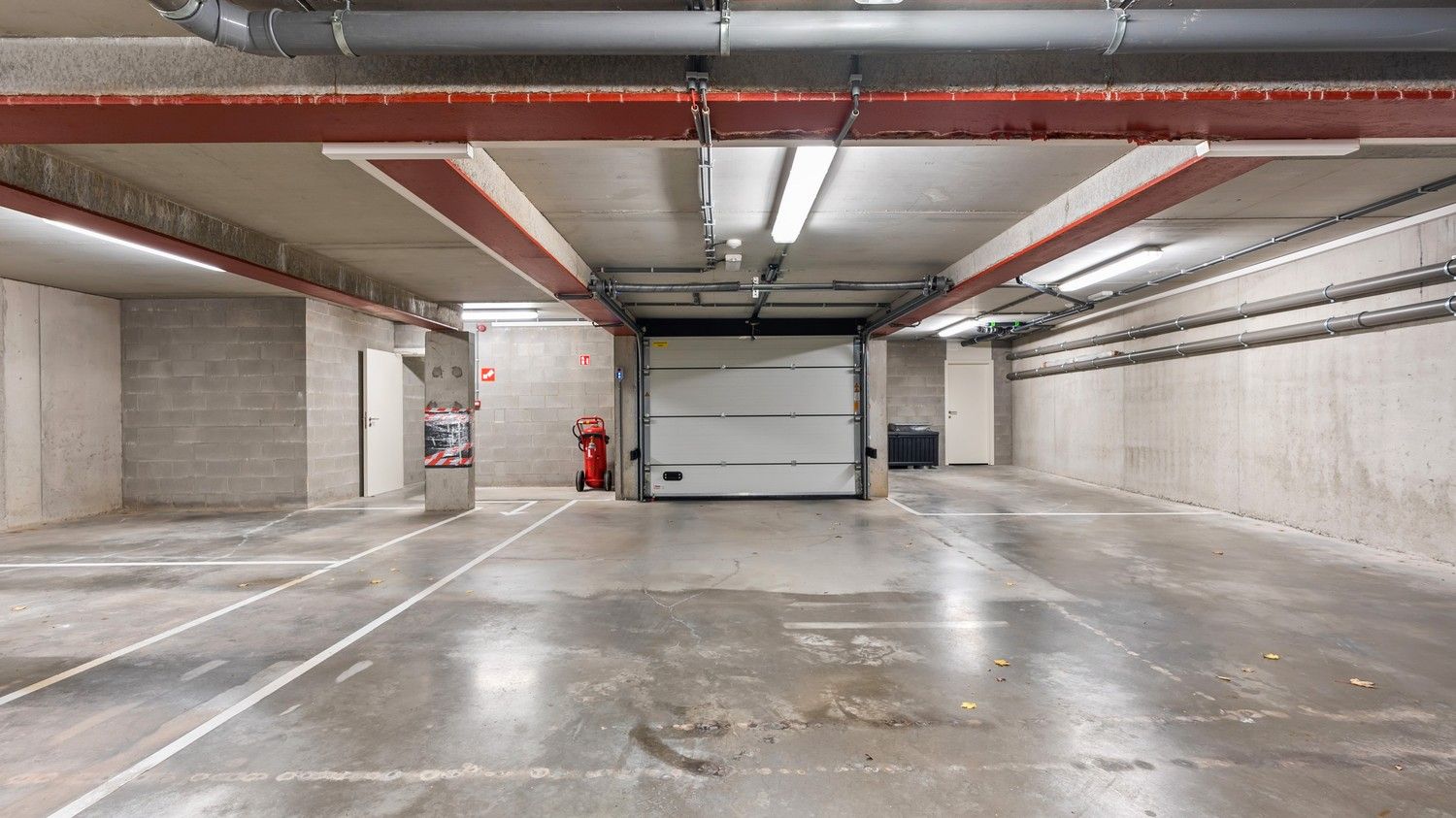 Instapklare duplex penthouse met 2 slaapkamers, drie terrassen, lift en 2 parkeerplaatsen foto 32