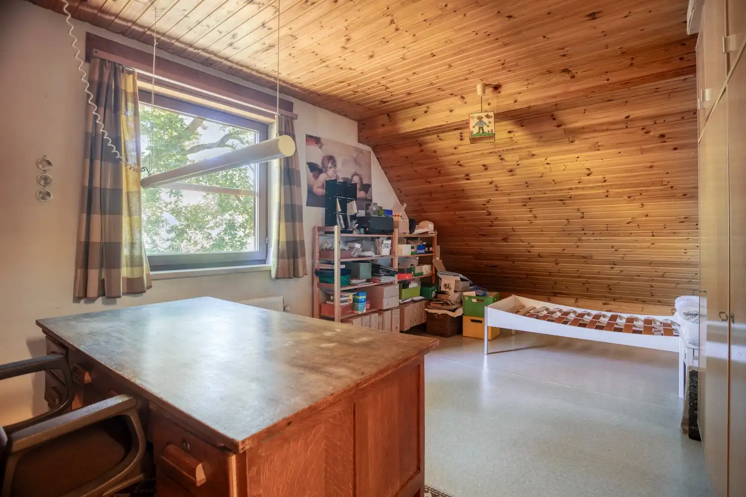 Prachtige, achterin gelegen villa op 22a15ca foto 26