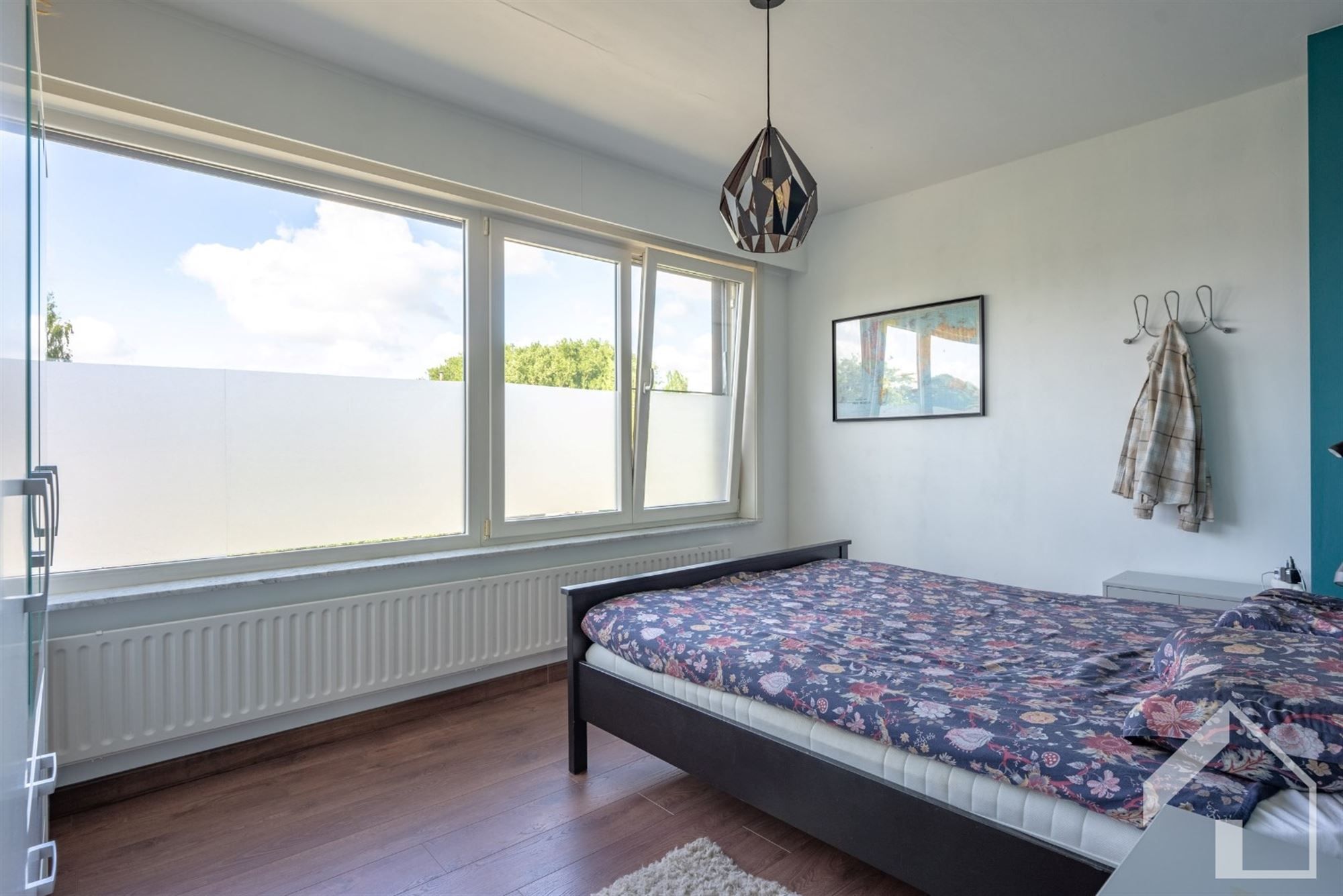 Instapklare ruime woning met tuin, garage en 4 slaapkamers foto 10