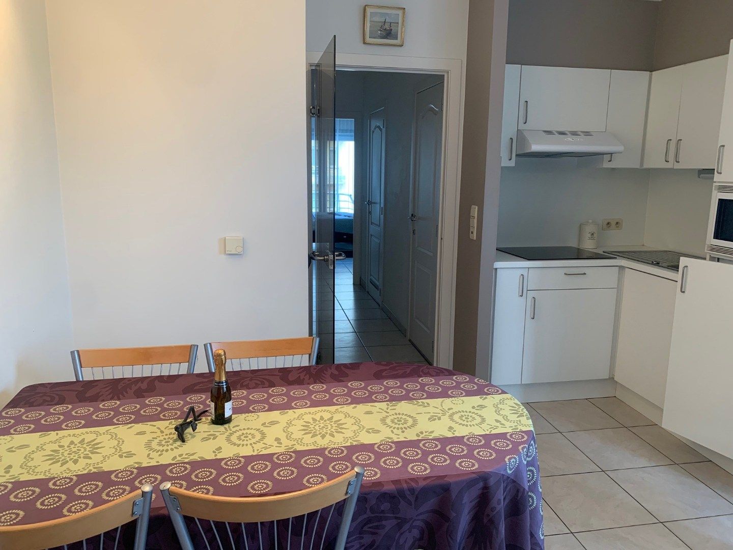 Gemeubeld appartement met 1 slaapkamer en twee terrassen, in residentie mét zwembad foto 12