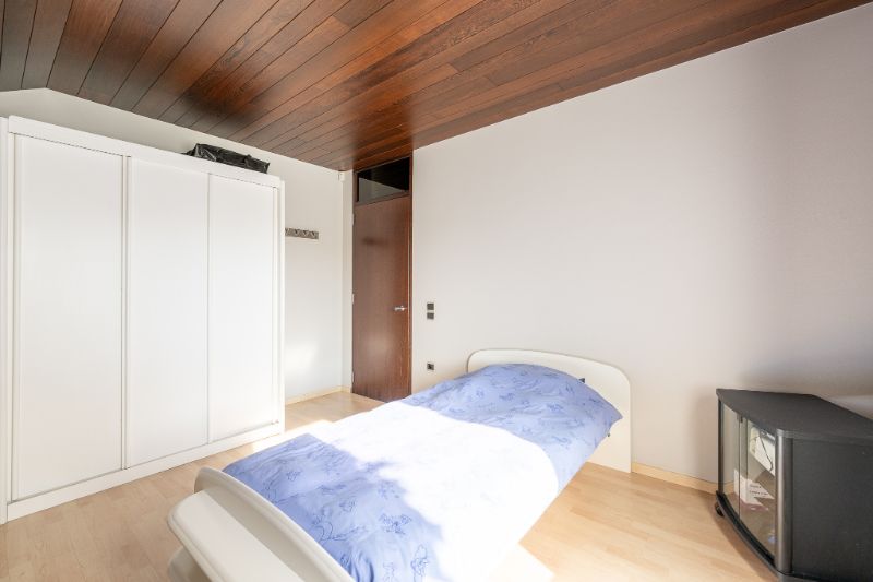 Commercieel pand met winkel, woning & loods op topligging in Ingelmunster foto 14