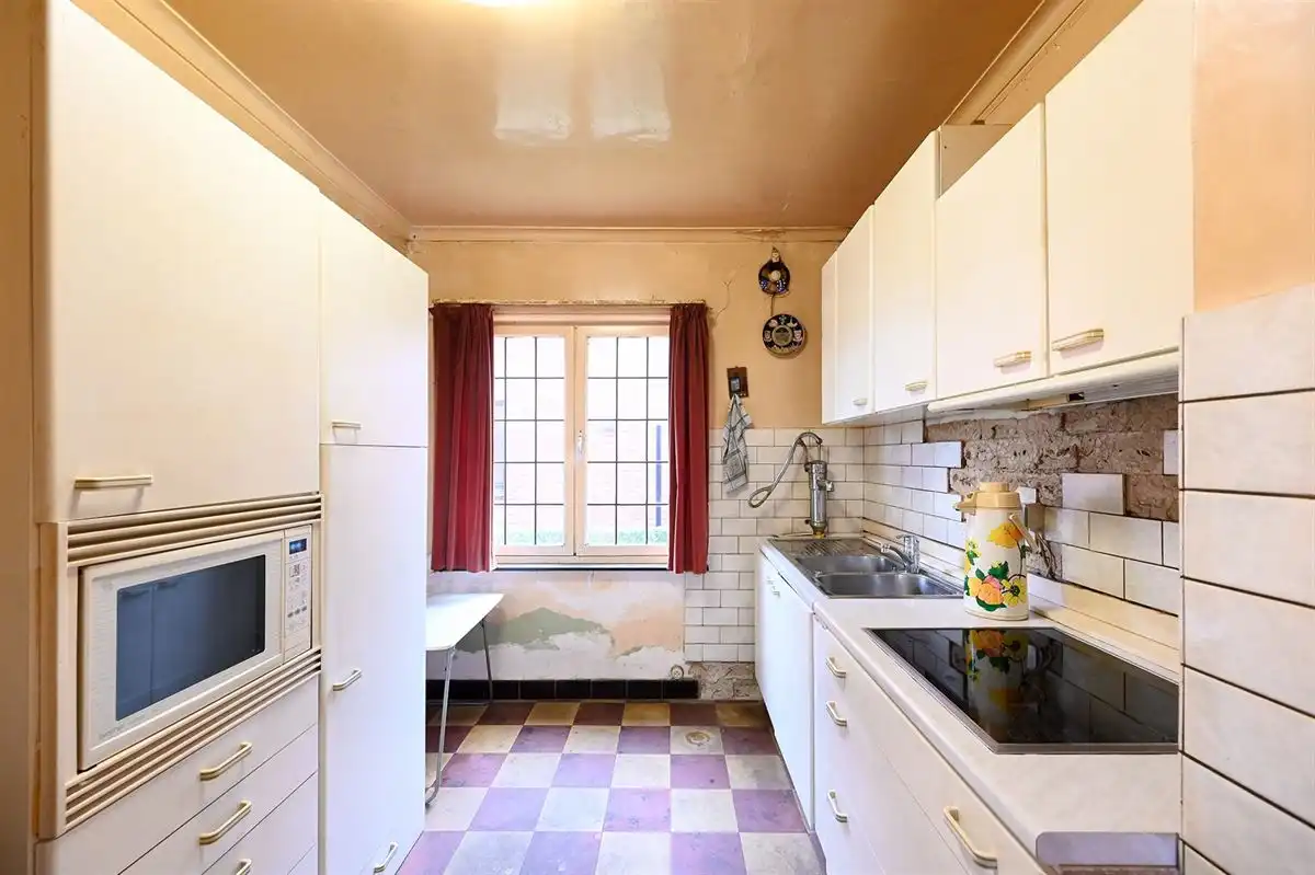 Projecteigendom met afbraak- of renovatiepotentieel in Sinaai foto 13