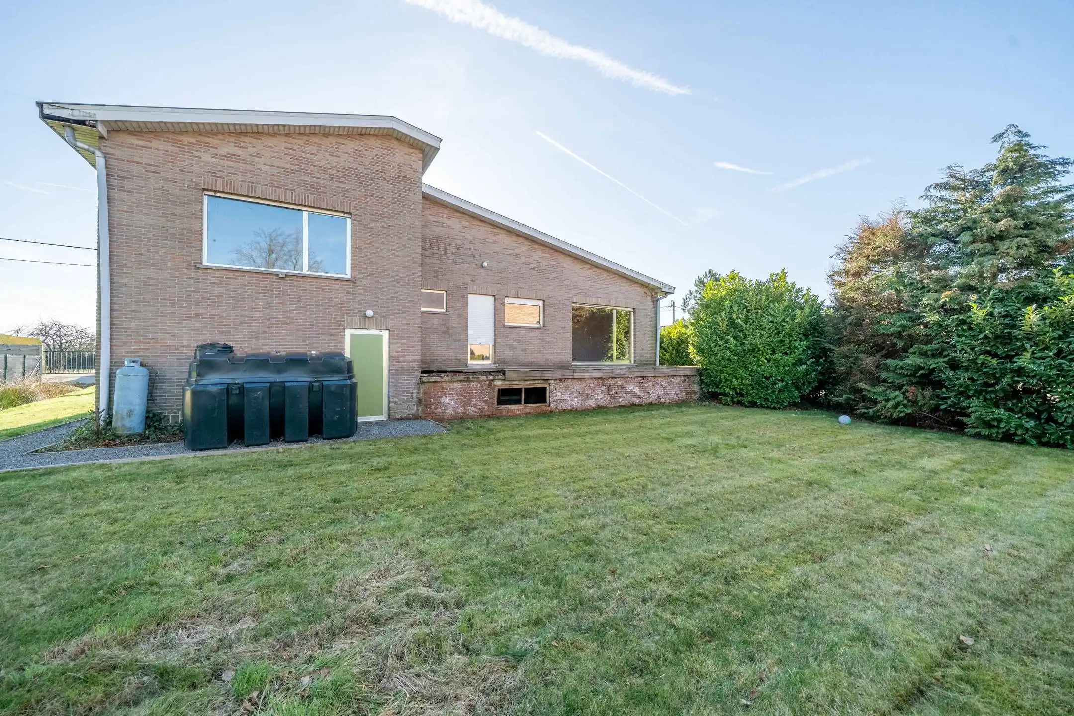 OB met 2 slpk in rustig straatje foto 18