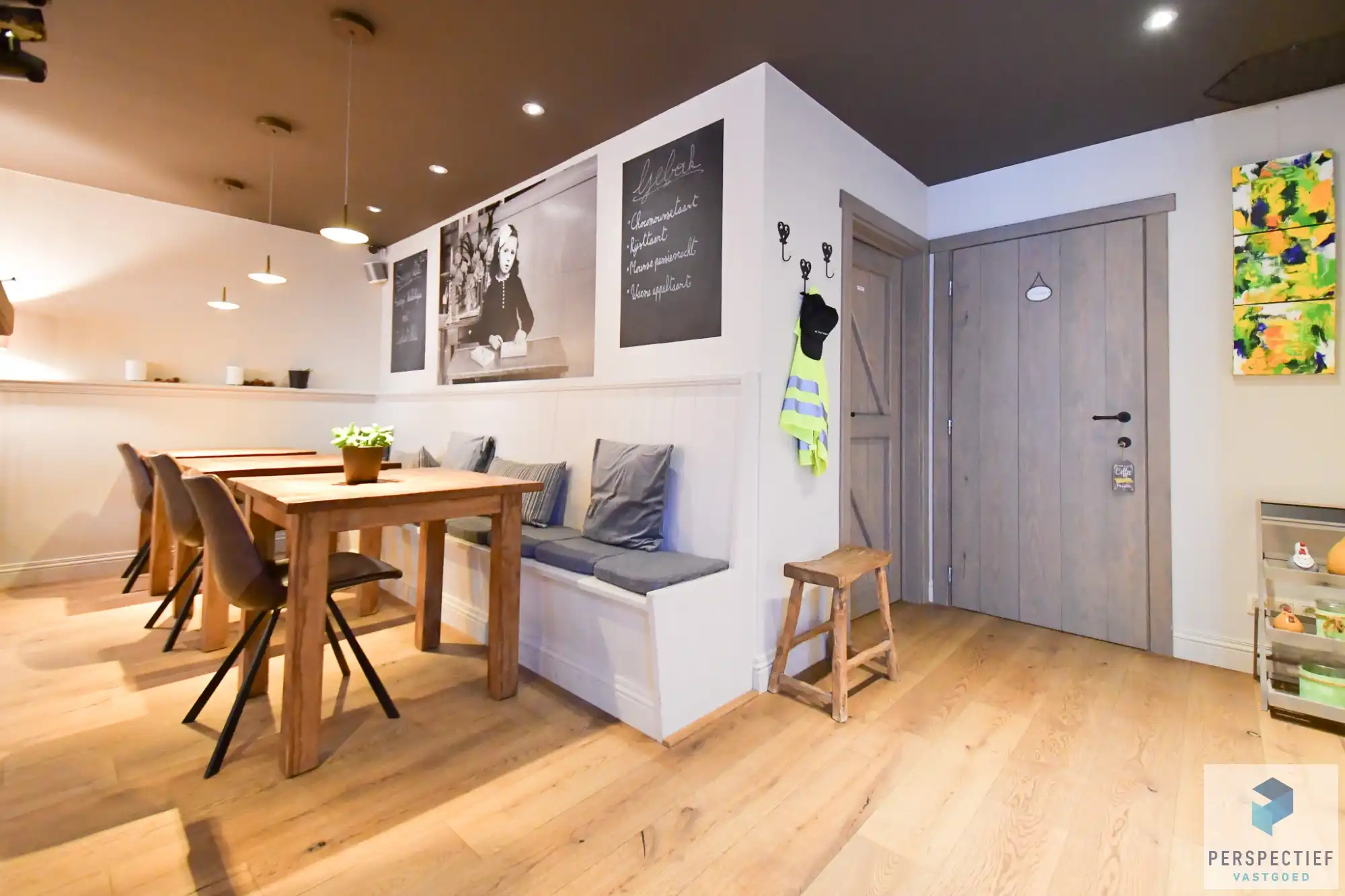 Recente handelsruimte ingericht als koffie/ontbijtzaak in het centrum van Oedelem foto 9