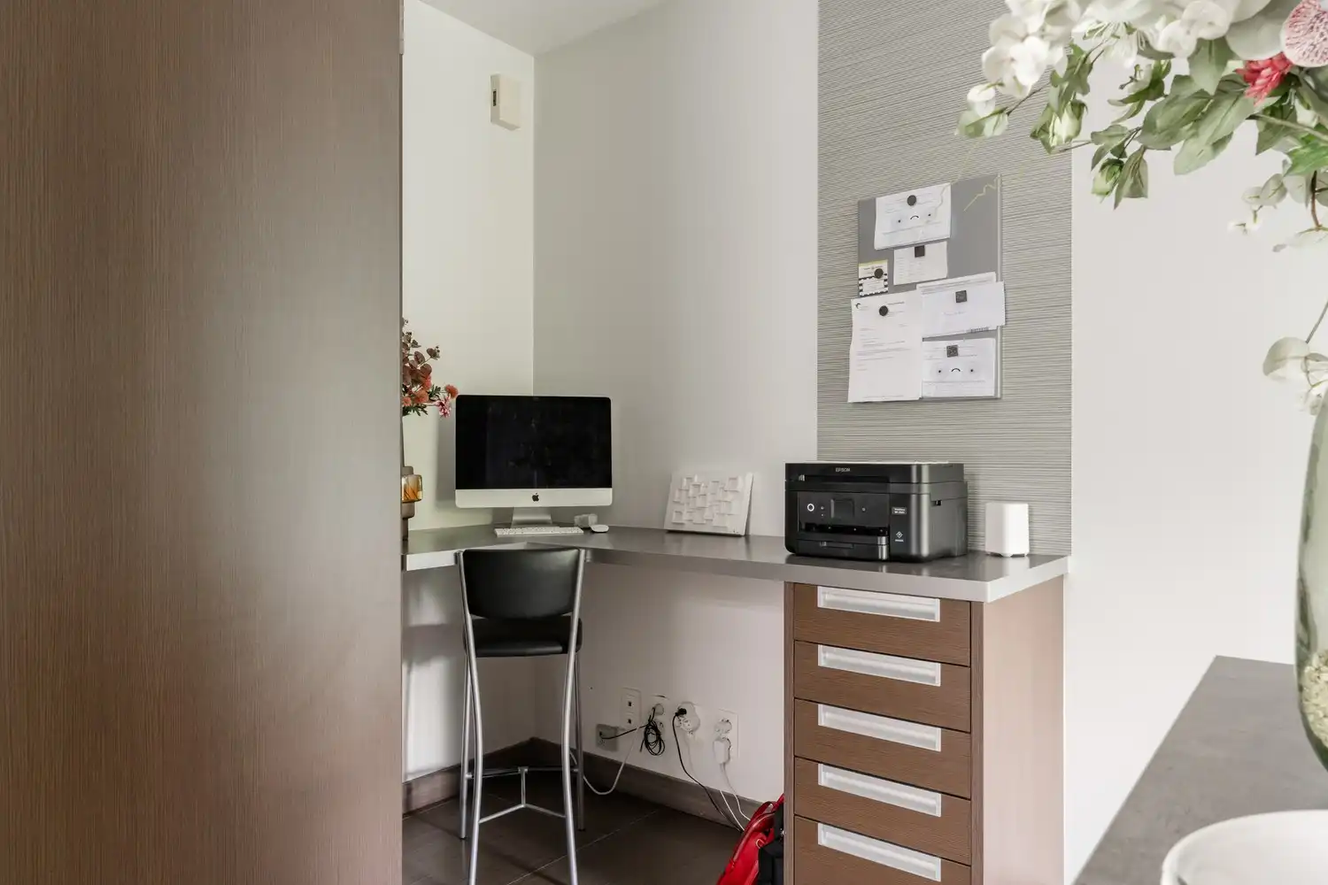 Luxe villa te koop in Neerpelt: moderne architectuur en ruimte in overvloed aan de Beukenlaan. Ideaal voor uw gezin! foto 16