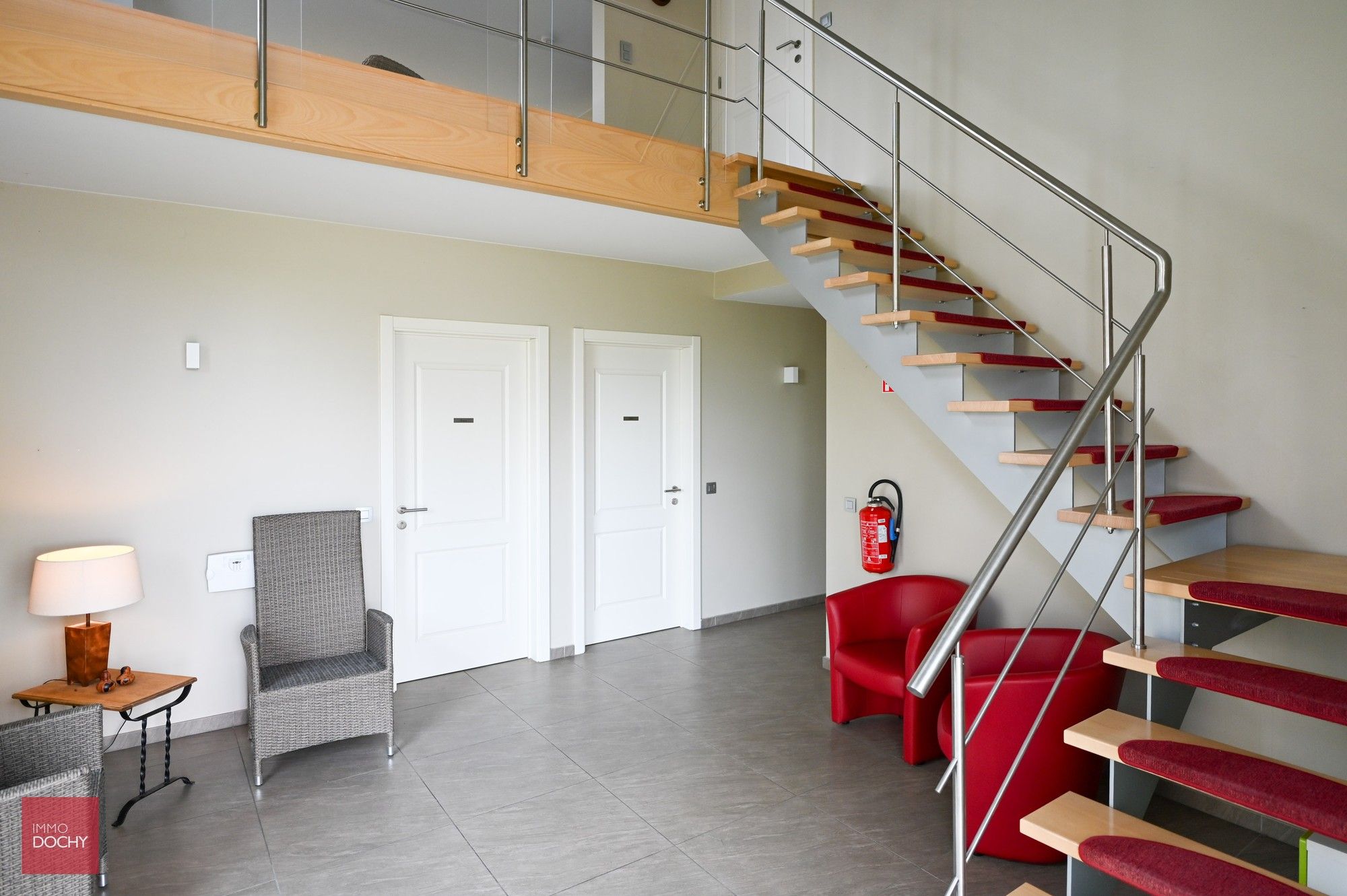 Mooie alleenstaande energiezuinige woning (A-label) met alle comfort en discretie foto 3