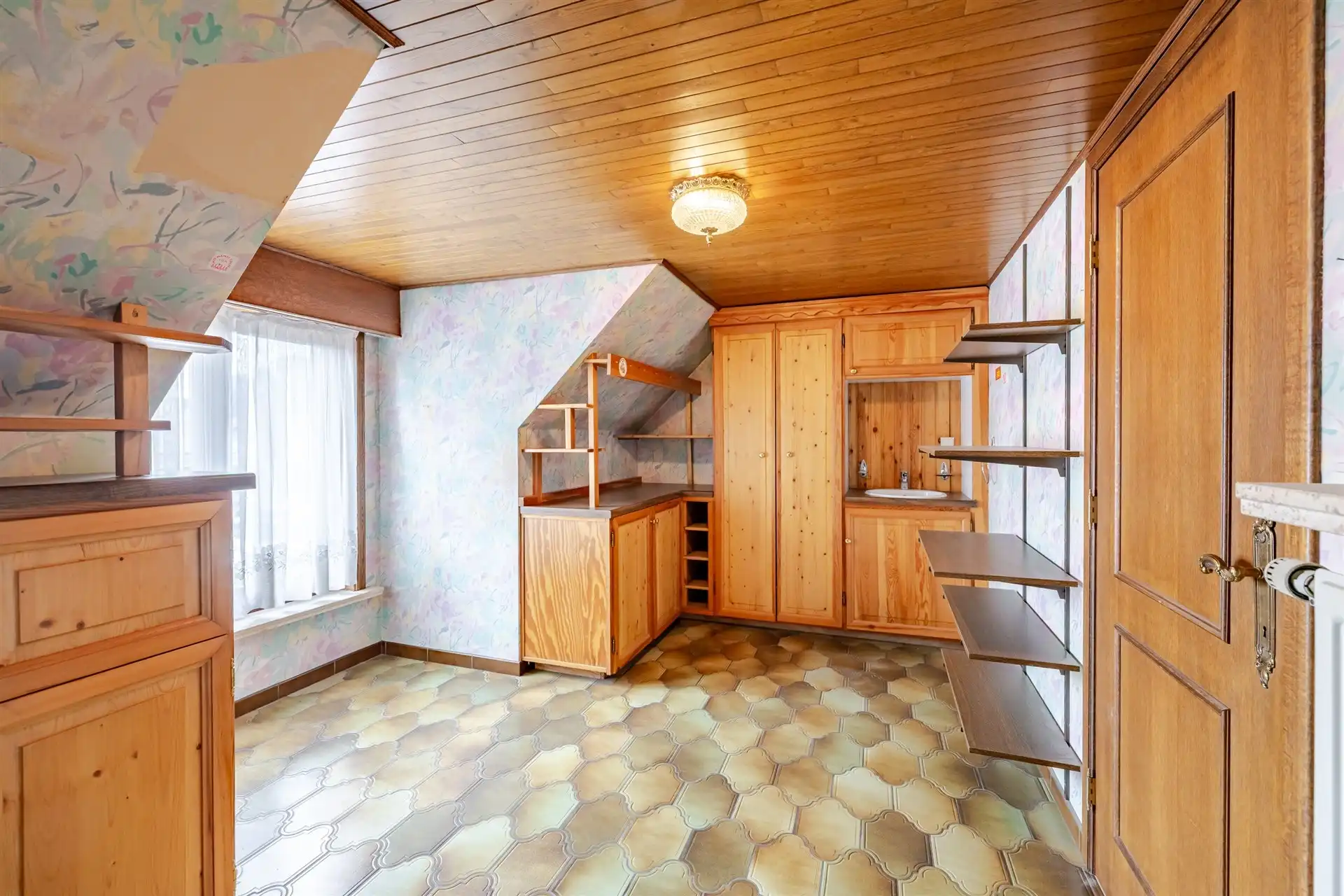 Charmante villa met zwembad op een mooi perceel van 942 m²  foto 24