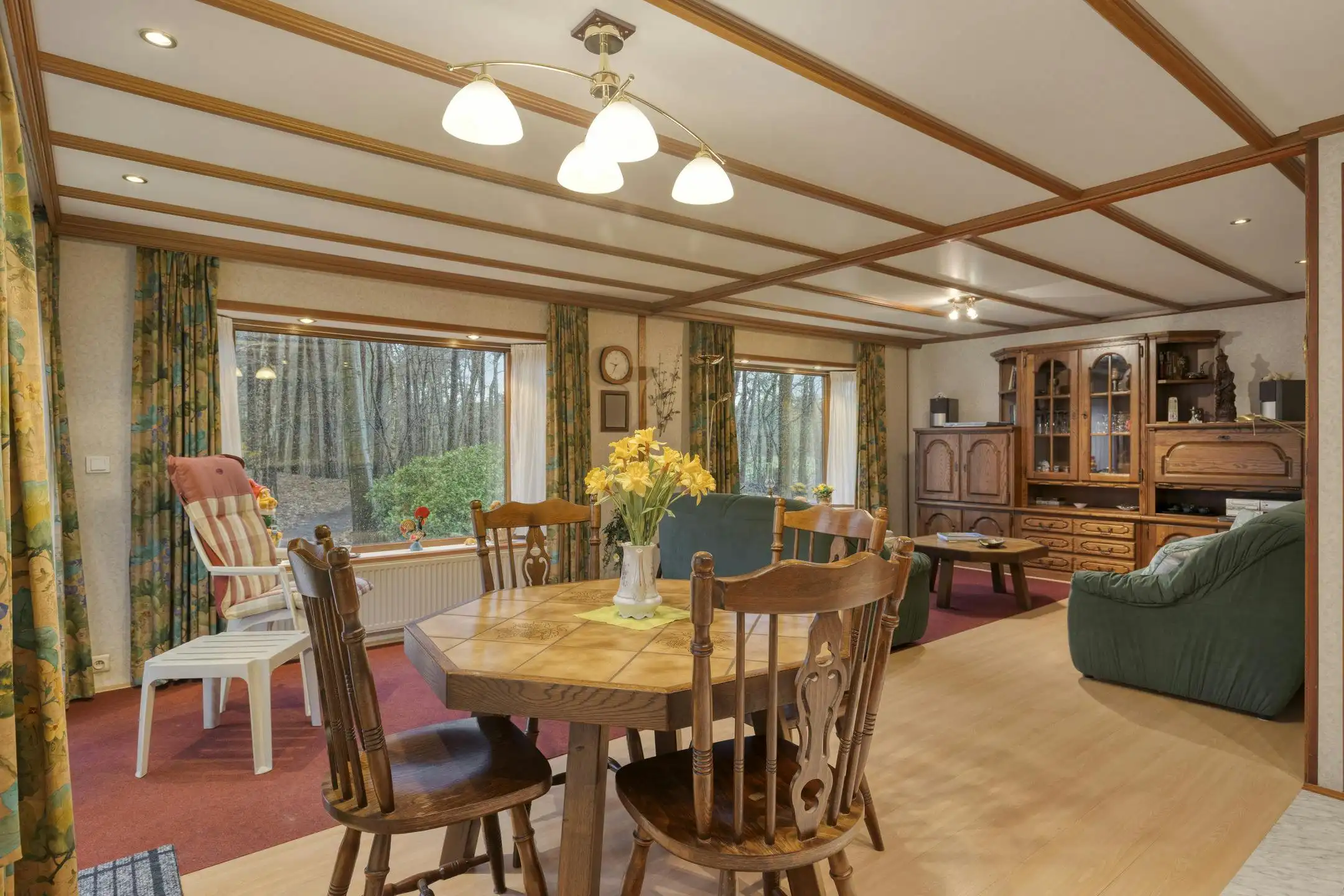 Verzorgde woning op prachtige bosgrond te koop in Wuustwezel foto 15