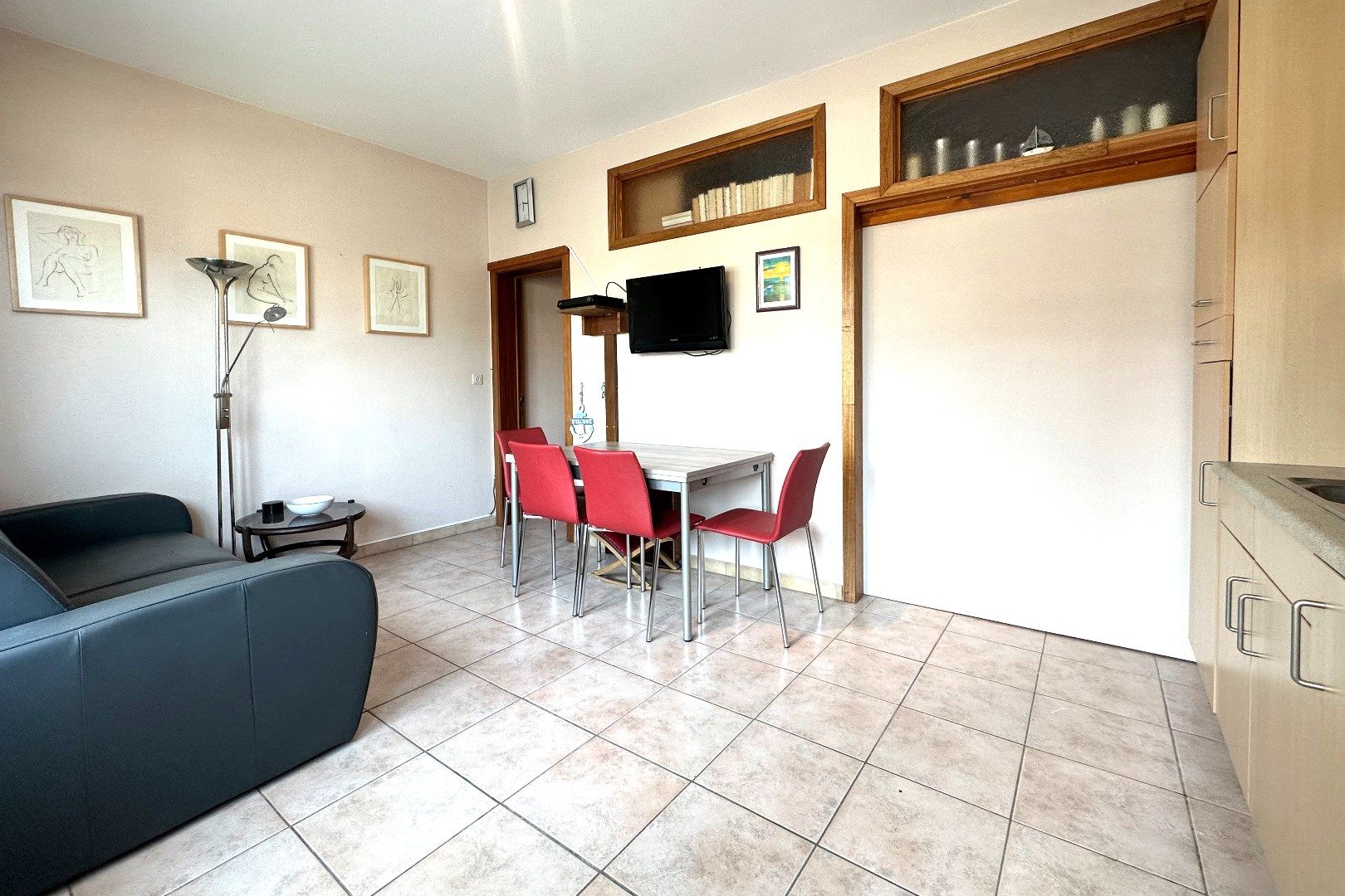 Exclusief Triplex Appartement op de Zeedijk van Wenduine – Luxe, Comfort en Zeezicht! foto 17