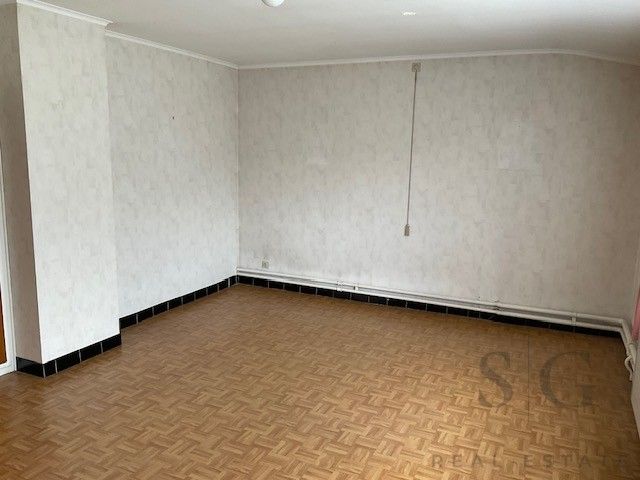 Te renoveren vrijstaande woning op ruim perceel tussen Bocholt en Bree – rust en potentieel op meer dan 32 are foto 16