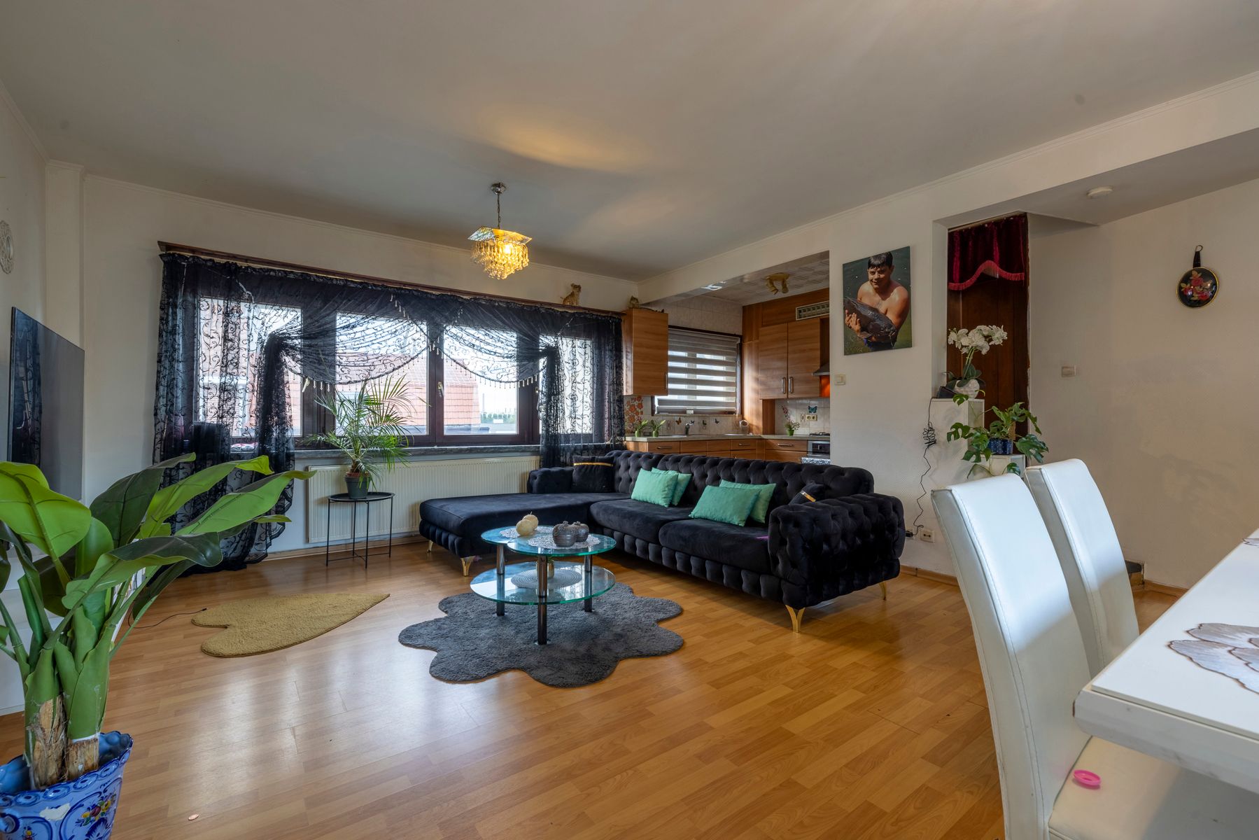 WONING MET TUIN EN GARAGE TE KOOP IN RUSTIGE STRAAT!! foto 8