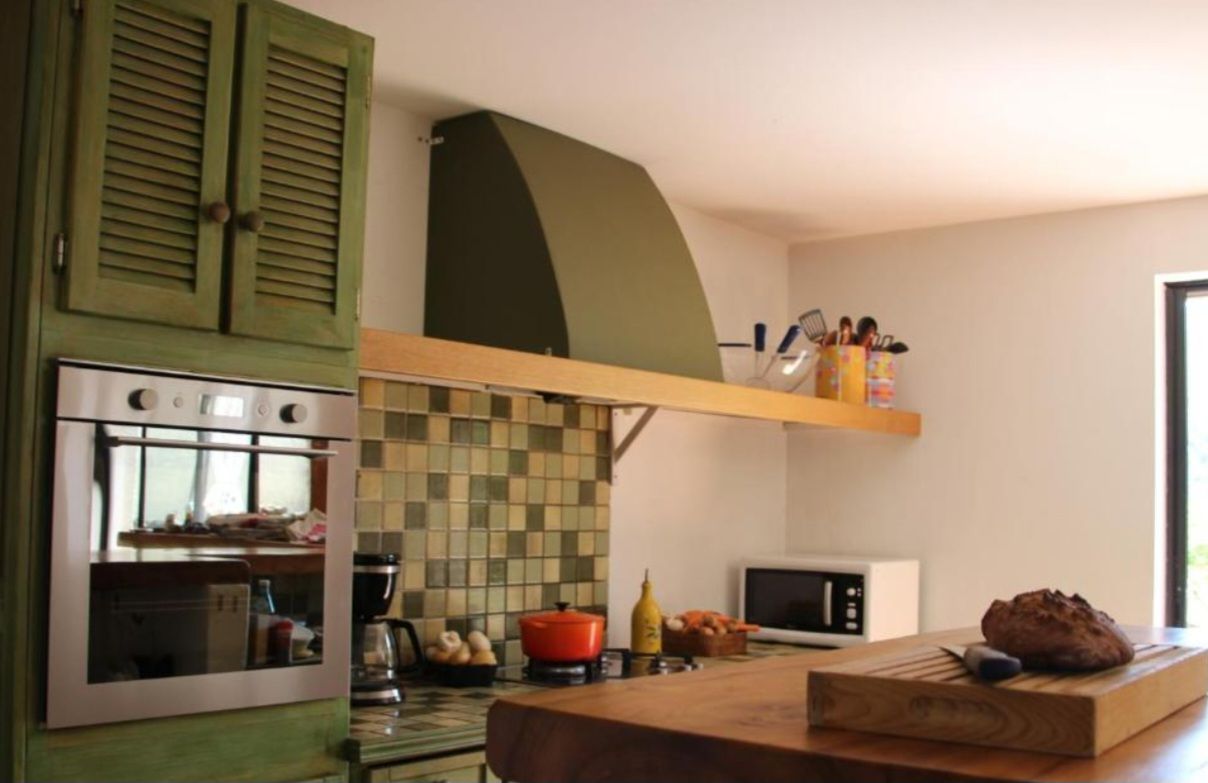 Vakantiewoning met panoramisch uitzicht in Saint Martin de l’Arçon, Frankrijk foto 6