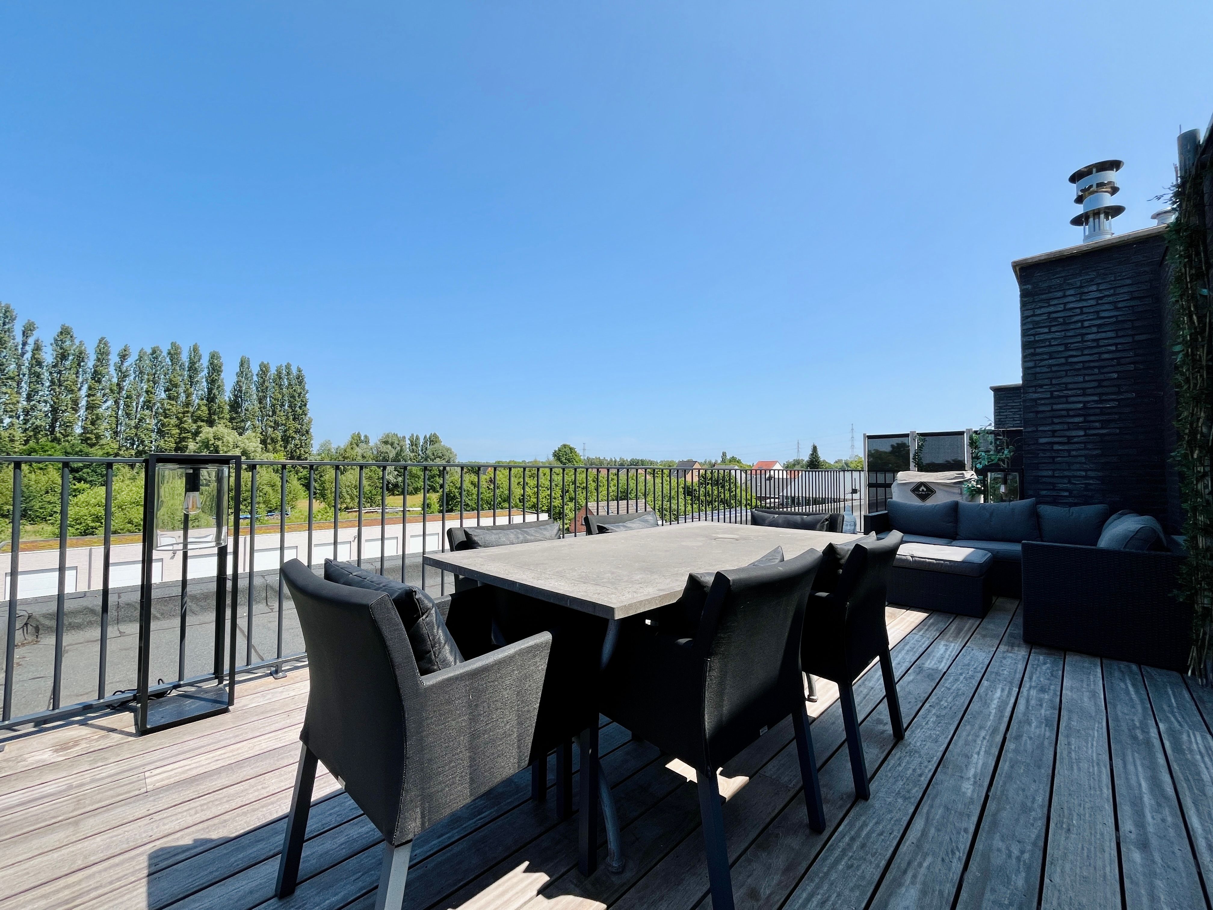 Penthouse te koop in Lint.  Modern wonen met een vleugje rust in de Zuidrand van Antwerpen! foto 21
