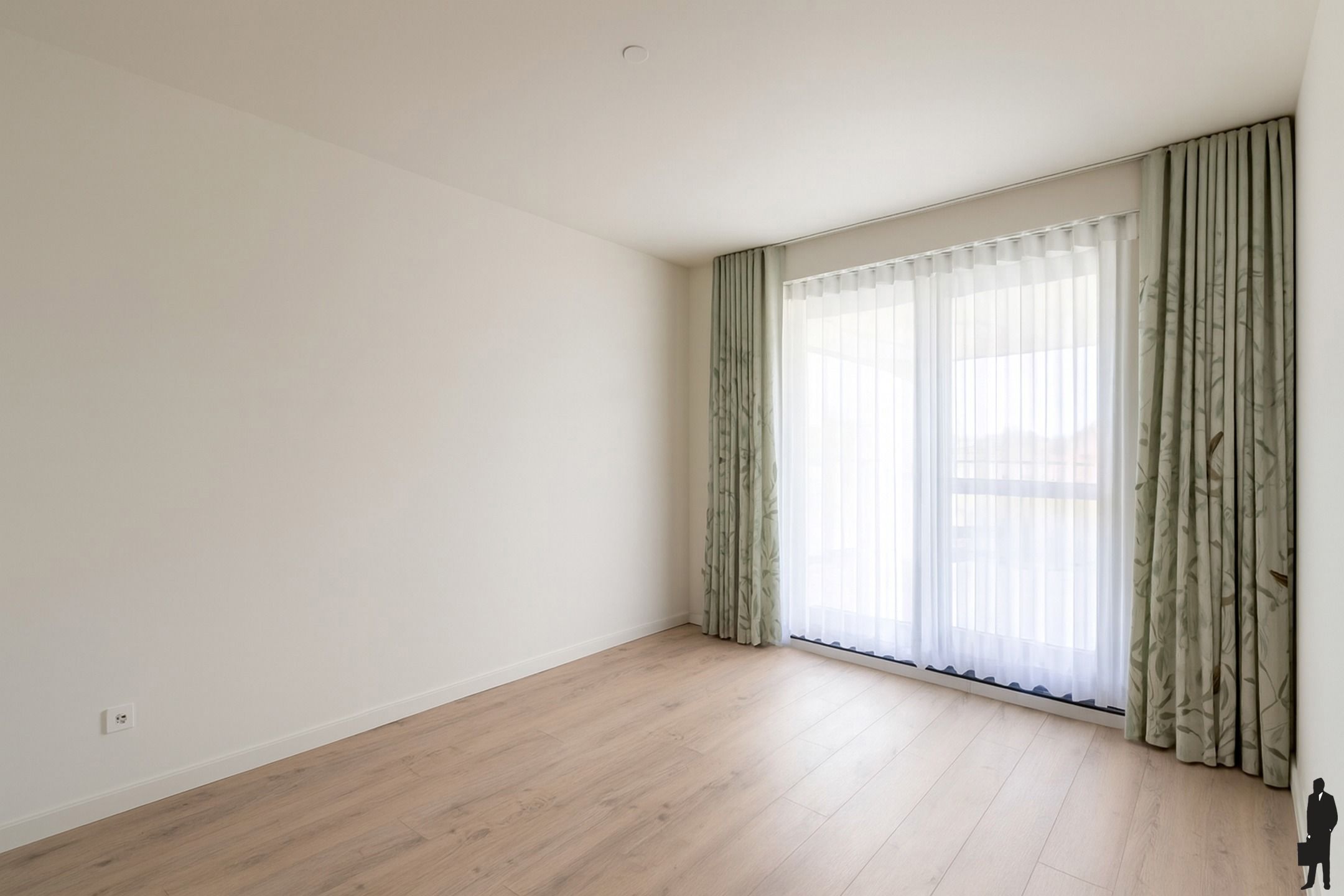Centraal gelegen, recent appartement van 100m² met 2 slpks foto 6