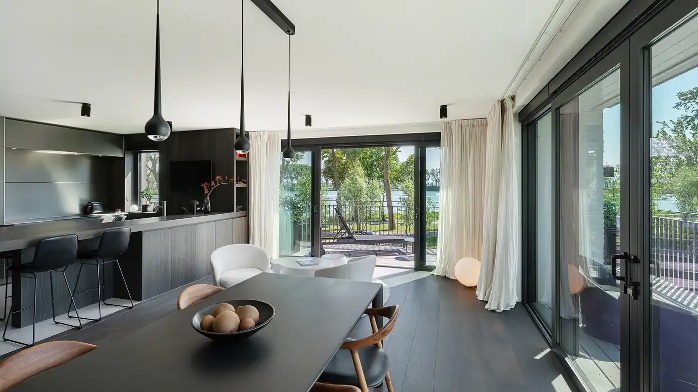 Exclusief Dubbel hoekappartement van 215 m² + 50 m² terrassen voorzien van een hoogstaande afwerkingsgraad foto 2