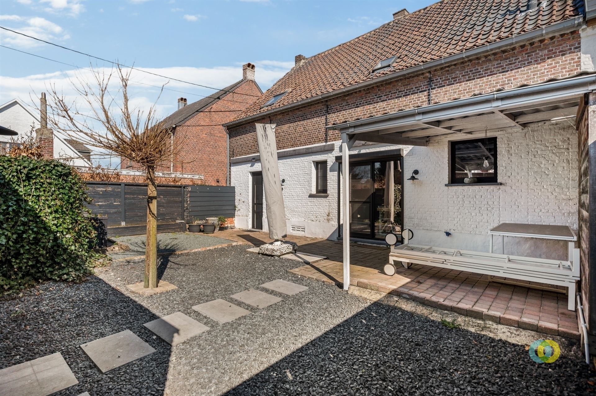 Woning met tuin en carport foto 14