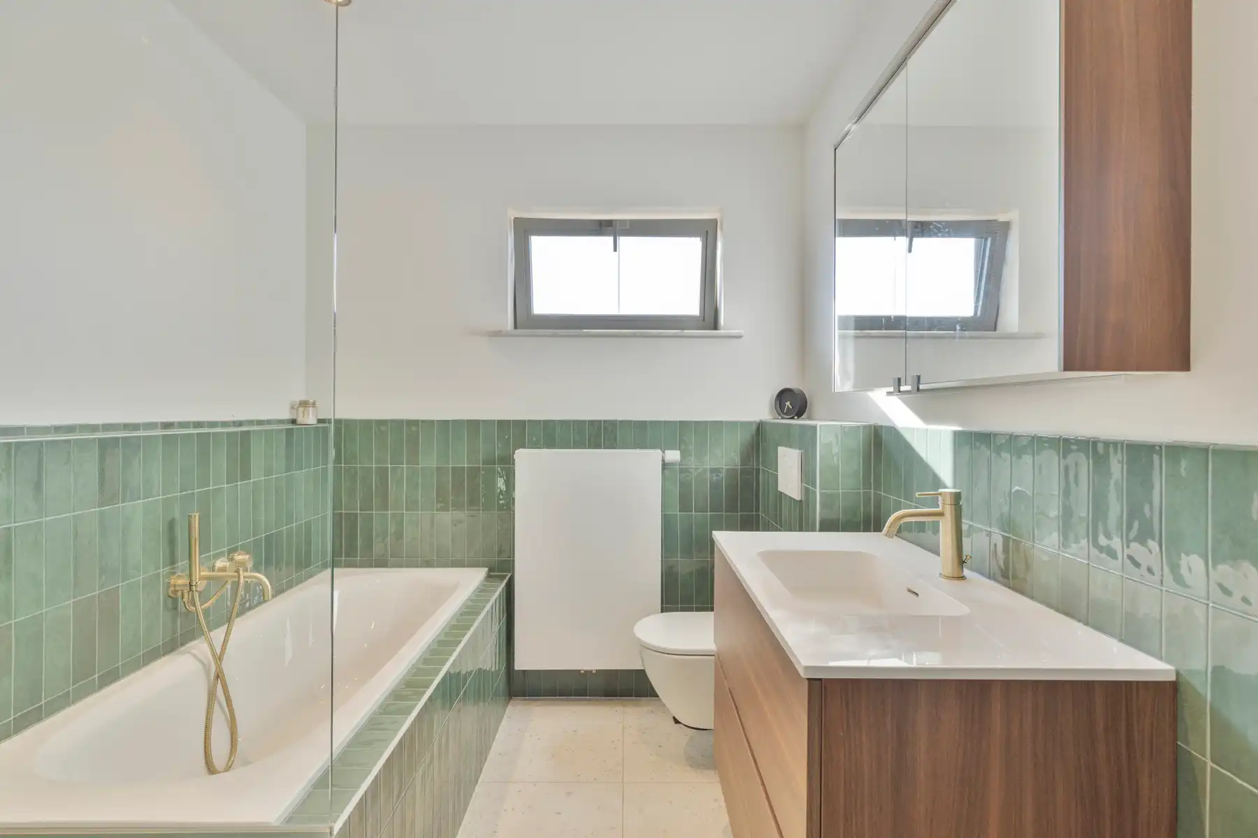 Instapklare gezinswoning mét hedendaags comfort. foto 21